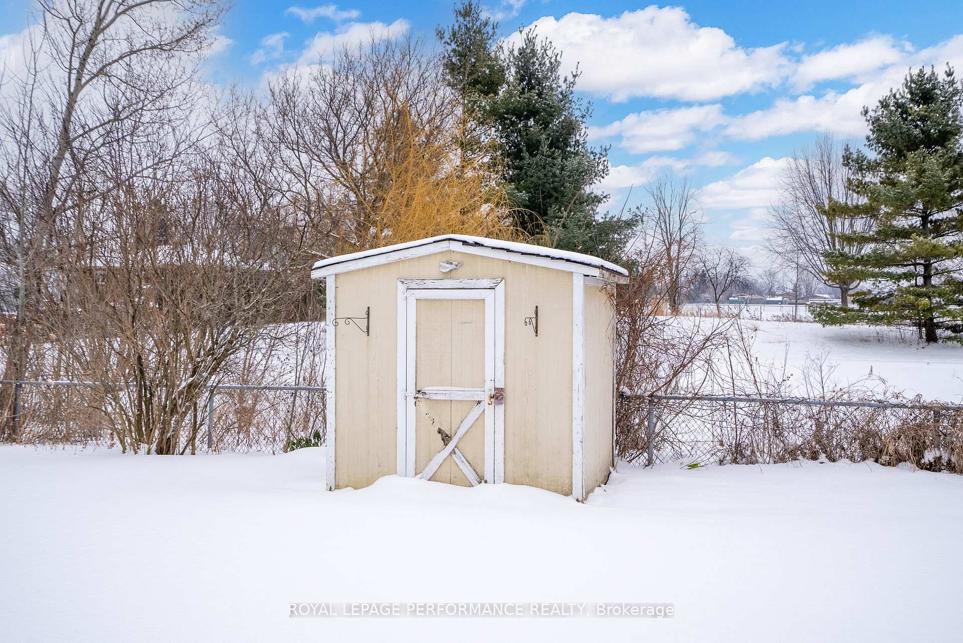 Photo 28 of 168 Ellen Avenue S, Cornwall — HOMEH