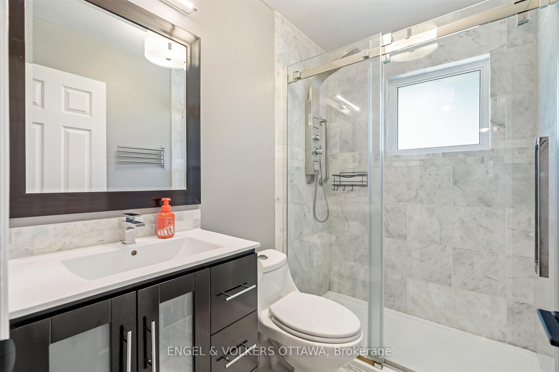 Photo 22 of 2097 Neepawa Avenue, Ottawa, Carlingwood — HOMEH