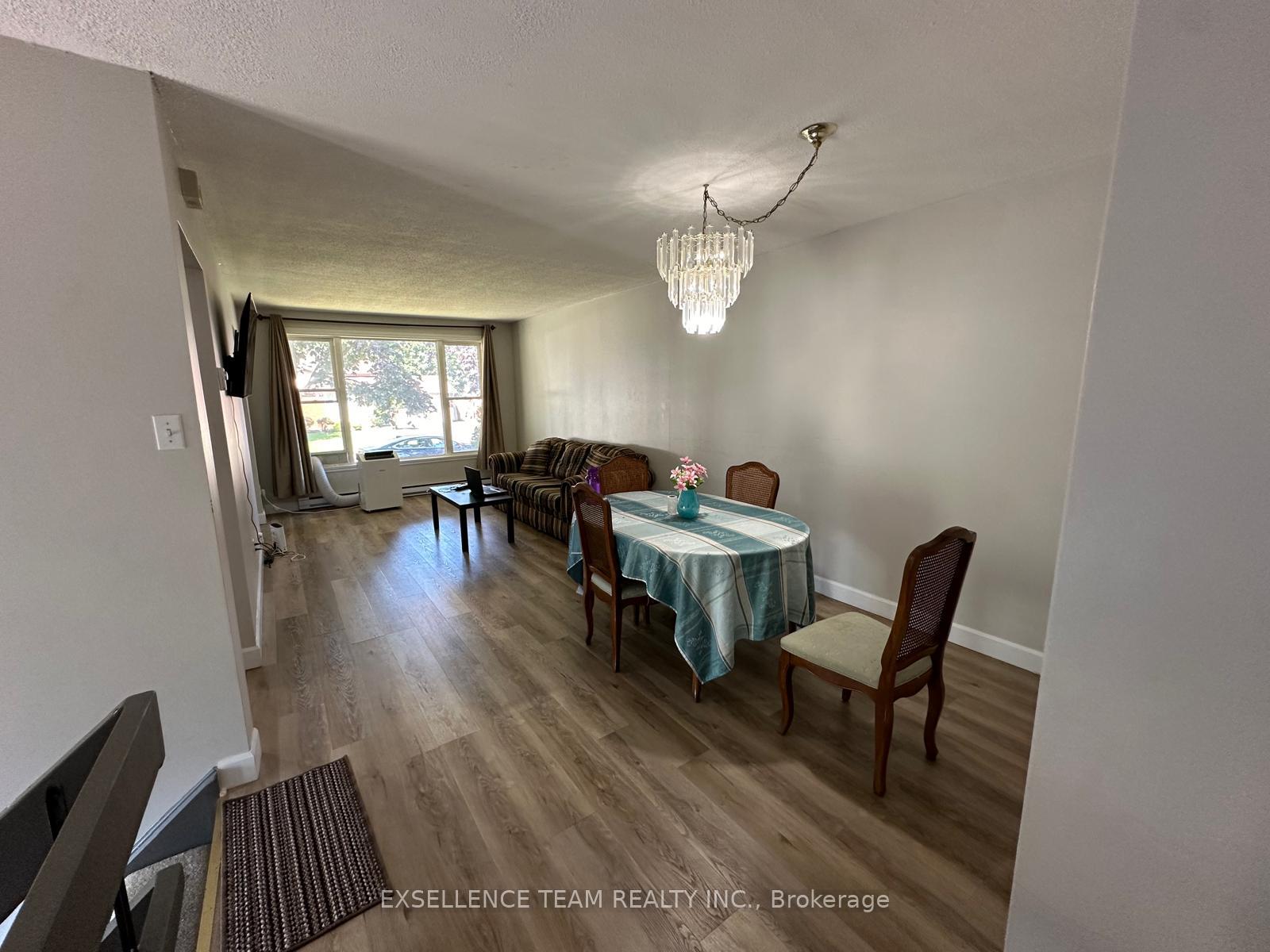 Photo 3 of 704 Montcalm Court, Cornwall — HOMEH