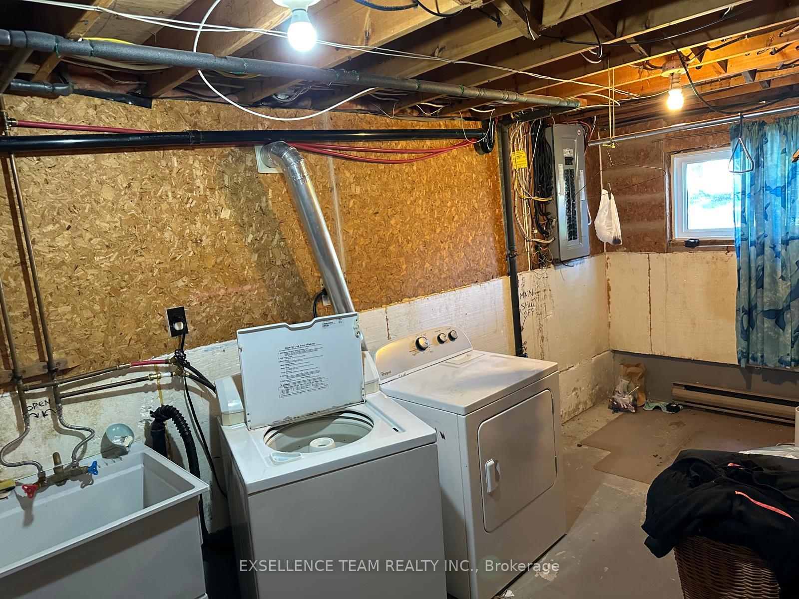 Photo 16 of 704 Montcalm Court, Cornwall — HOMEH