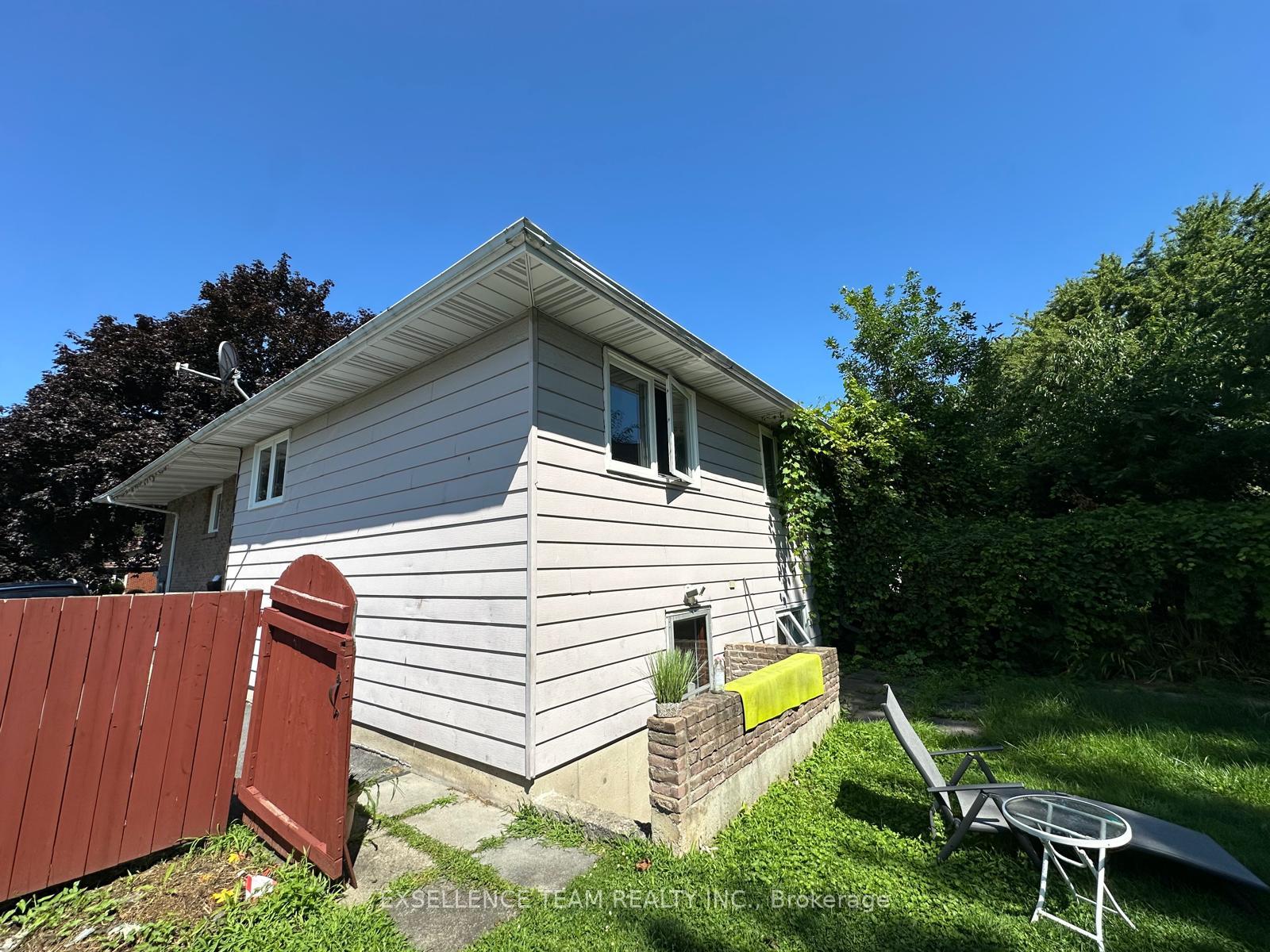 Photo 18 of 704 Montcalm Court, Cornwall — HOMEH