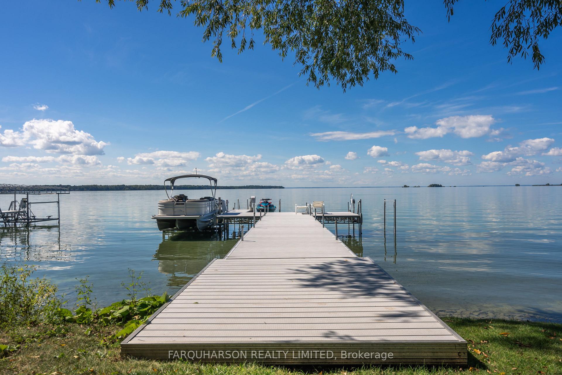 Photo 6 of 284 Duclos Point Road, Georgina, Pefferlaw — HOMEH