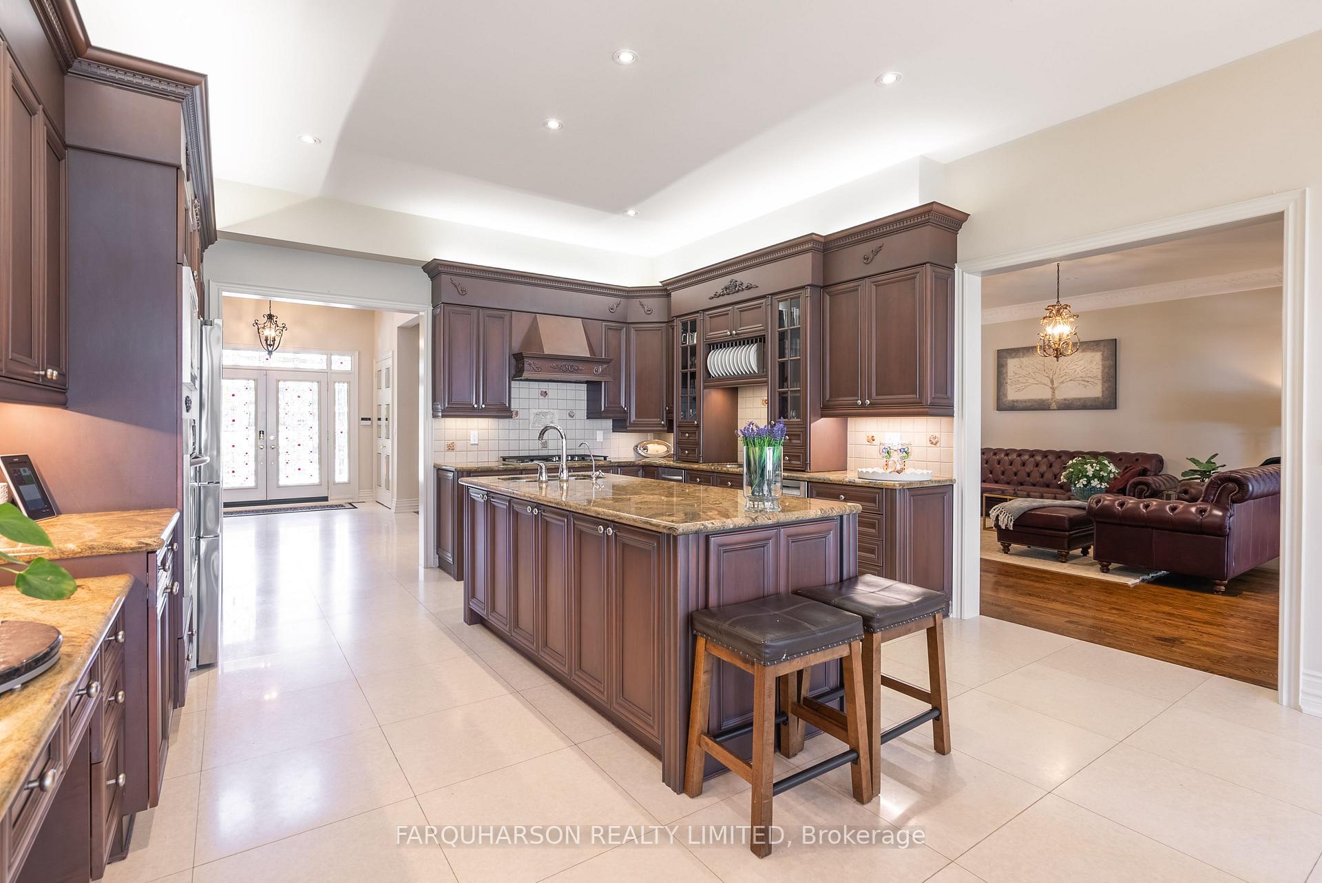 Photo 13 of 284 Duclos Point Road, Georgina, Pefferlaw — HOMEH