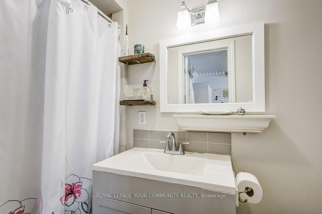 Photo 11 of 27159 Kennedy Road, Georgina, Historic Lakeshore Communities — HOMEH