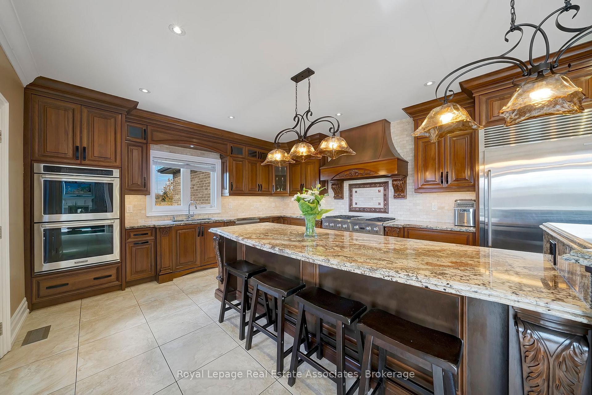 Photo 12 of 1130 Ridge Road, Hamilton, Rural Stoney Creek — HOMEH