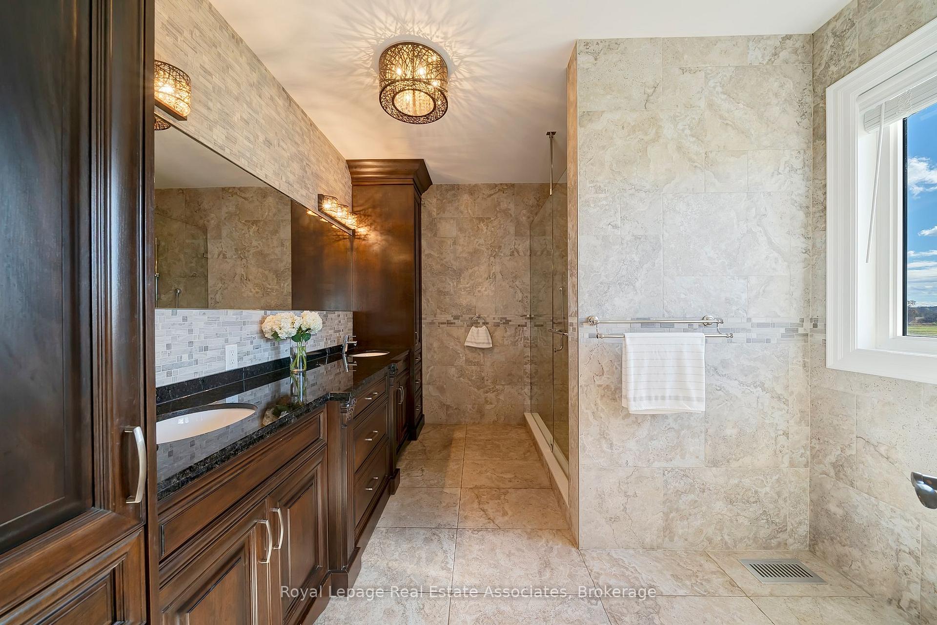 Photo 24 of 1130 Ridge Road, Hamilton, Rural Stoney Creek — HOMEH
