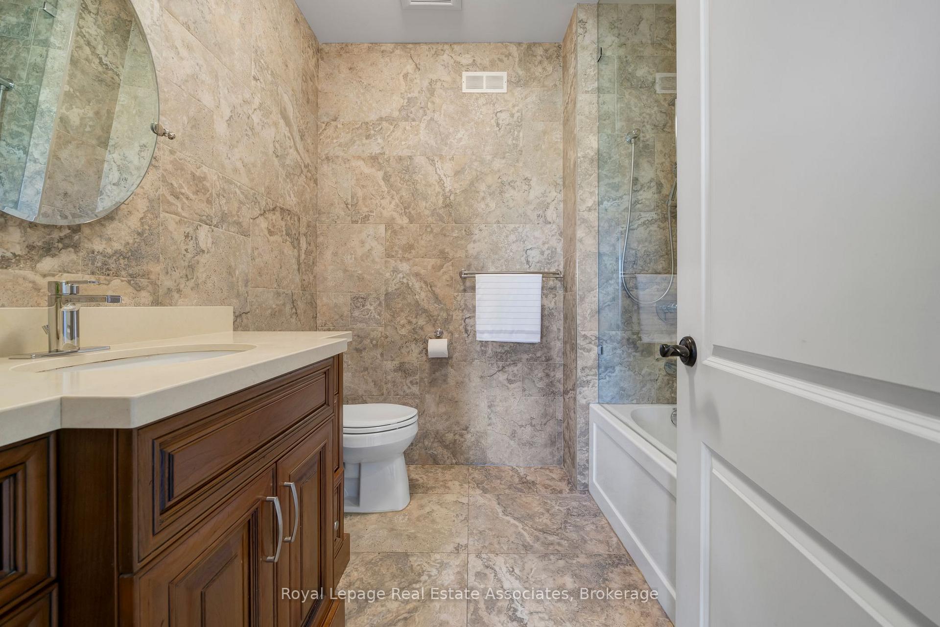 Photo 29 of 1130 Ridge Road, Hamilton, Rural Stoney Creek — HOMEH