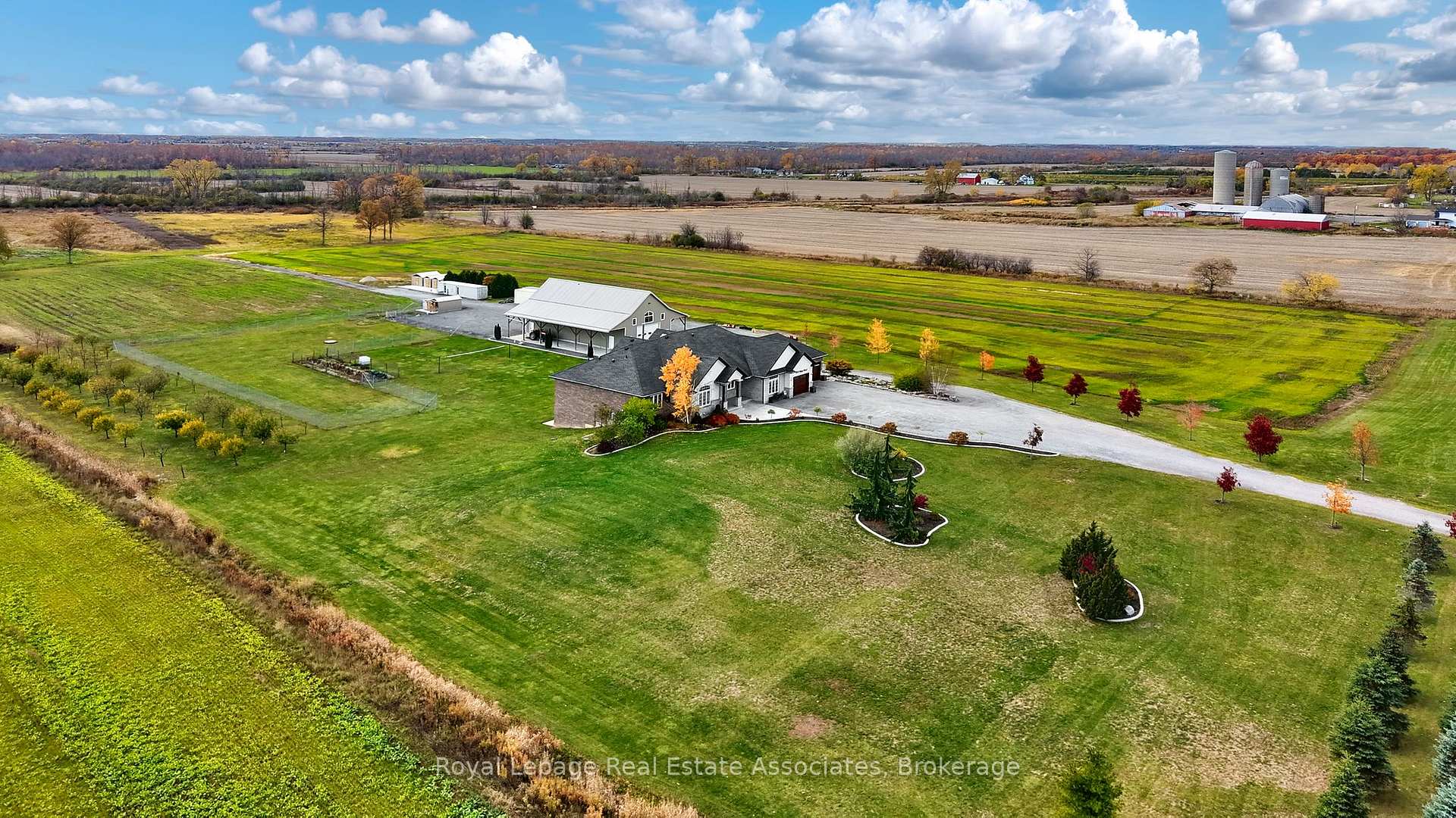Photo 47 of 1130 Ridge Road, Hamilton, Rural Stoney Creek — HOMEH
