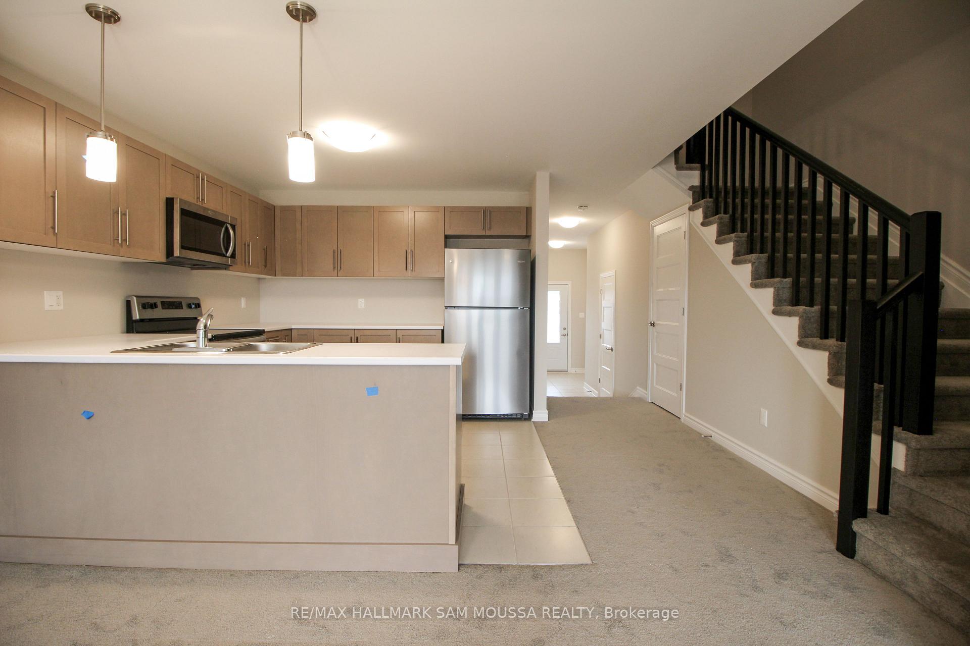 Photo 3 of 70 O'Donovan Drive, Carleton Place — HOMEH