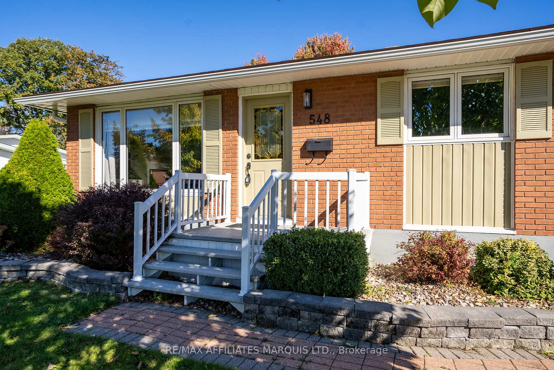 Photo 2 of 548 Kirkwood Street, Cornwall — HOMEH