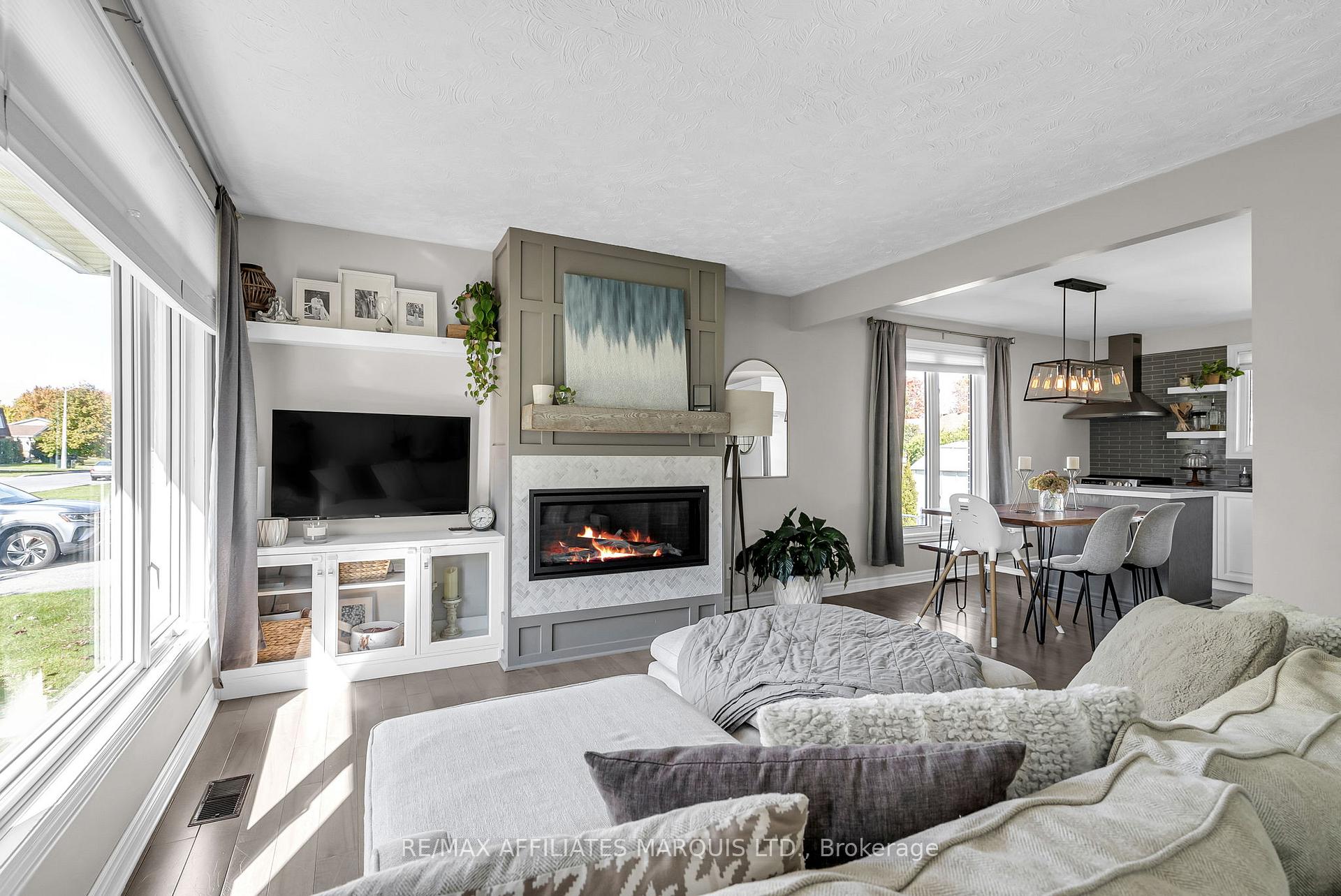 Photo 3 of 548 Kirkwood Street, Cornwall — HOMEH