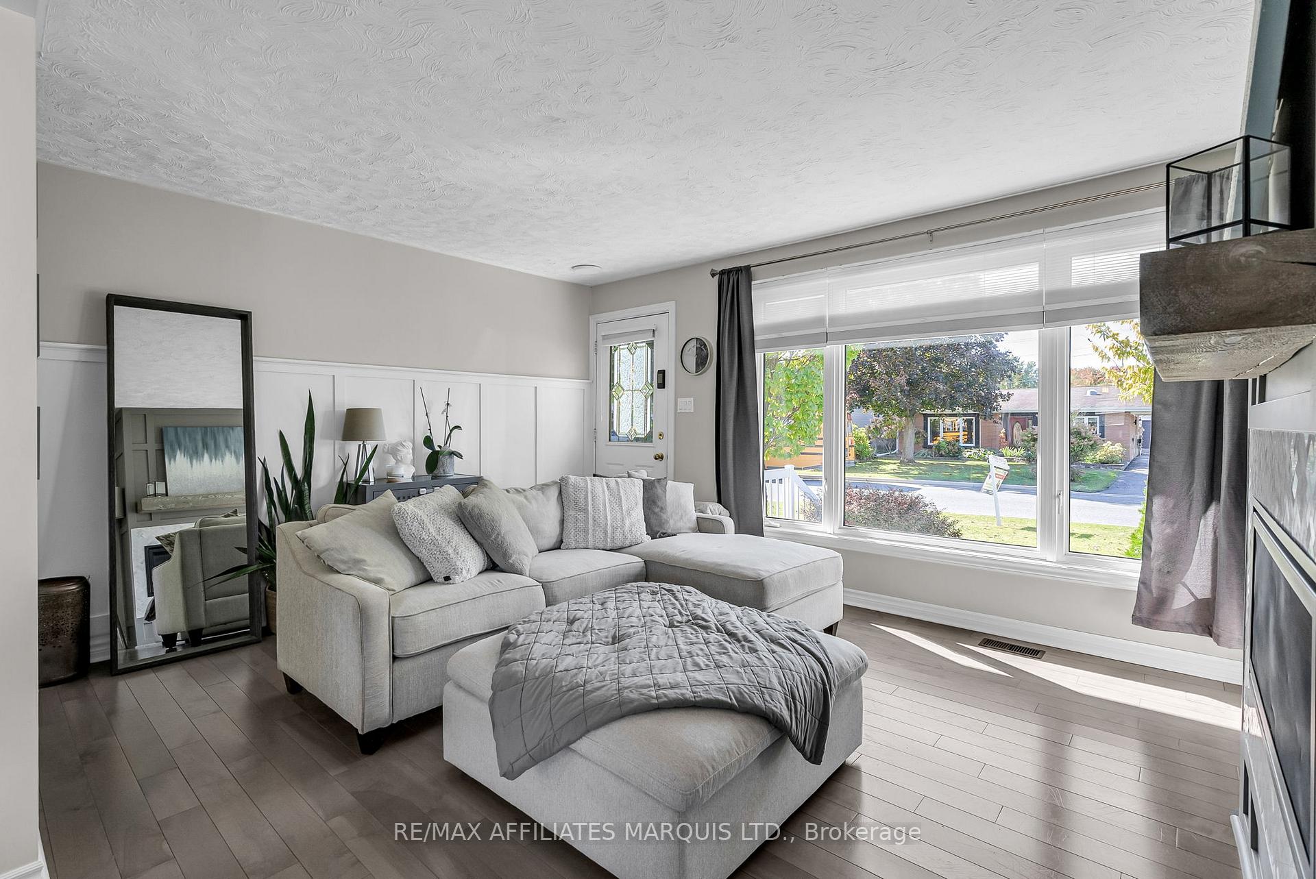 Photo 4 of 548 Kirkwood Street, Cornwall — HOMEH