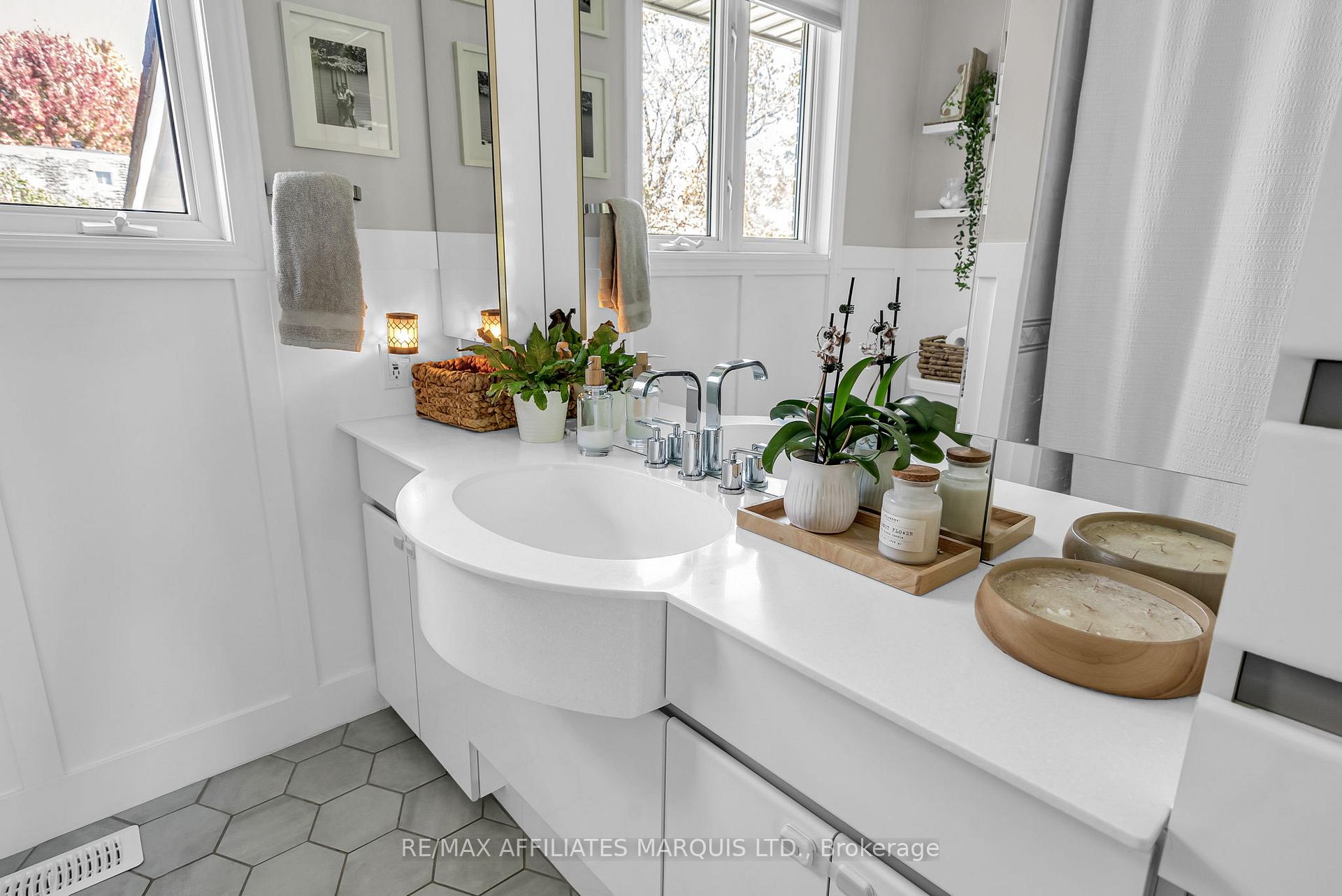 Photo 11 of 548 Kirkwood Street, Cornwall — HOMEH