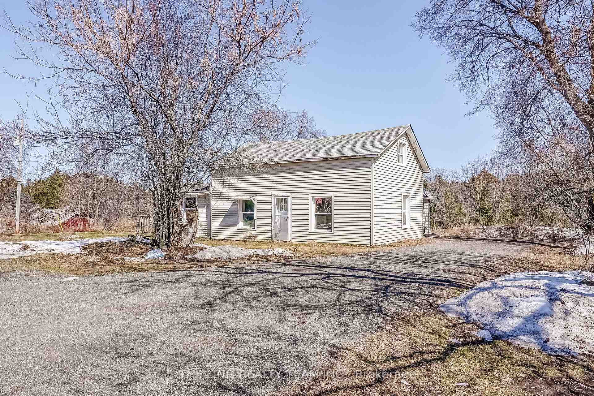 Photo 1 of 606 Catering Road, Georgina, Sutton & Jackson's Point — HOMEH