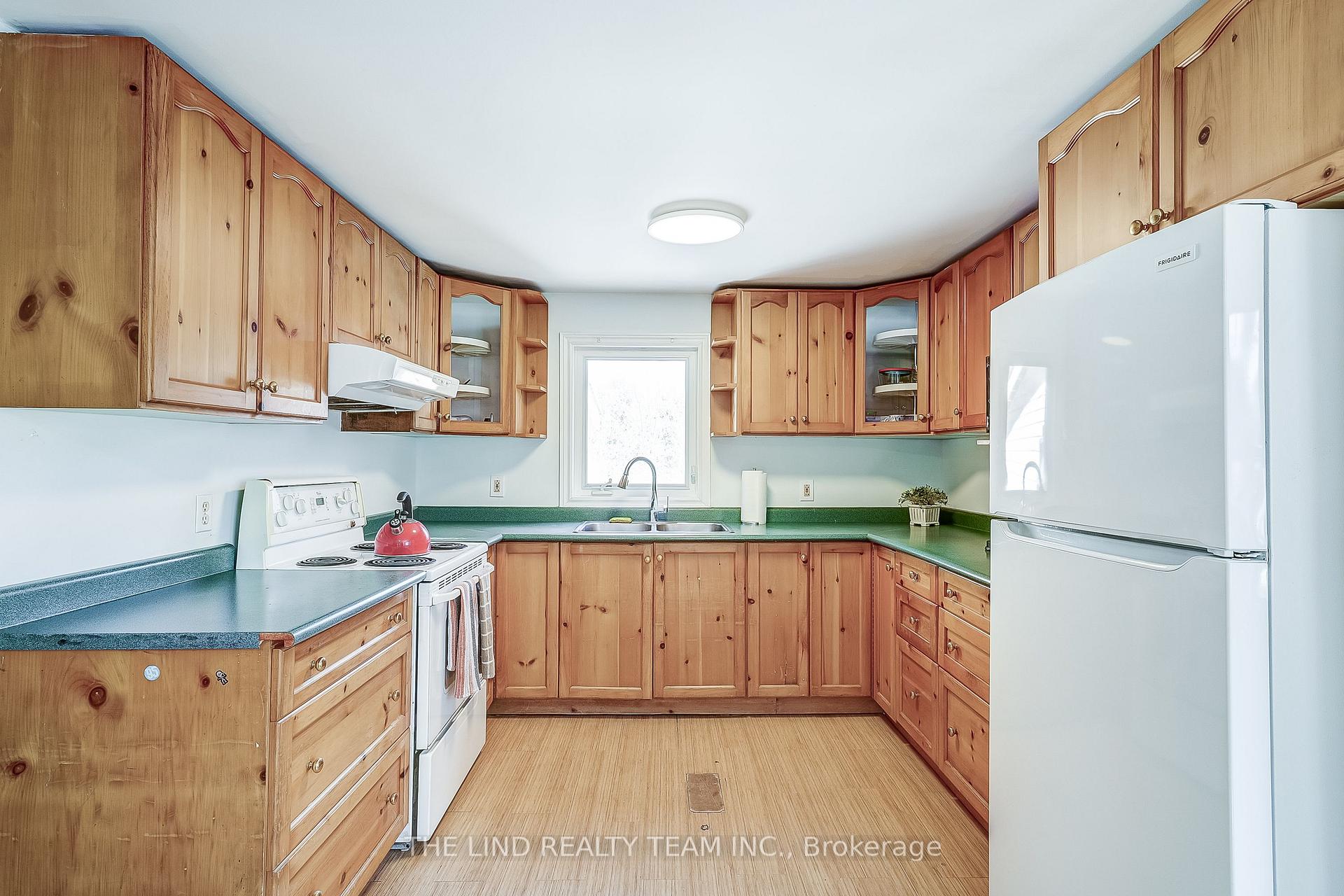 Photo 7 of 606 Catering Road, Georgina, Sutton & Jackson's Point — HOMEH