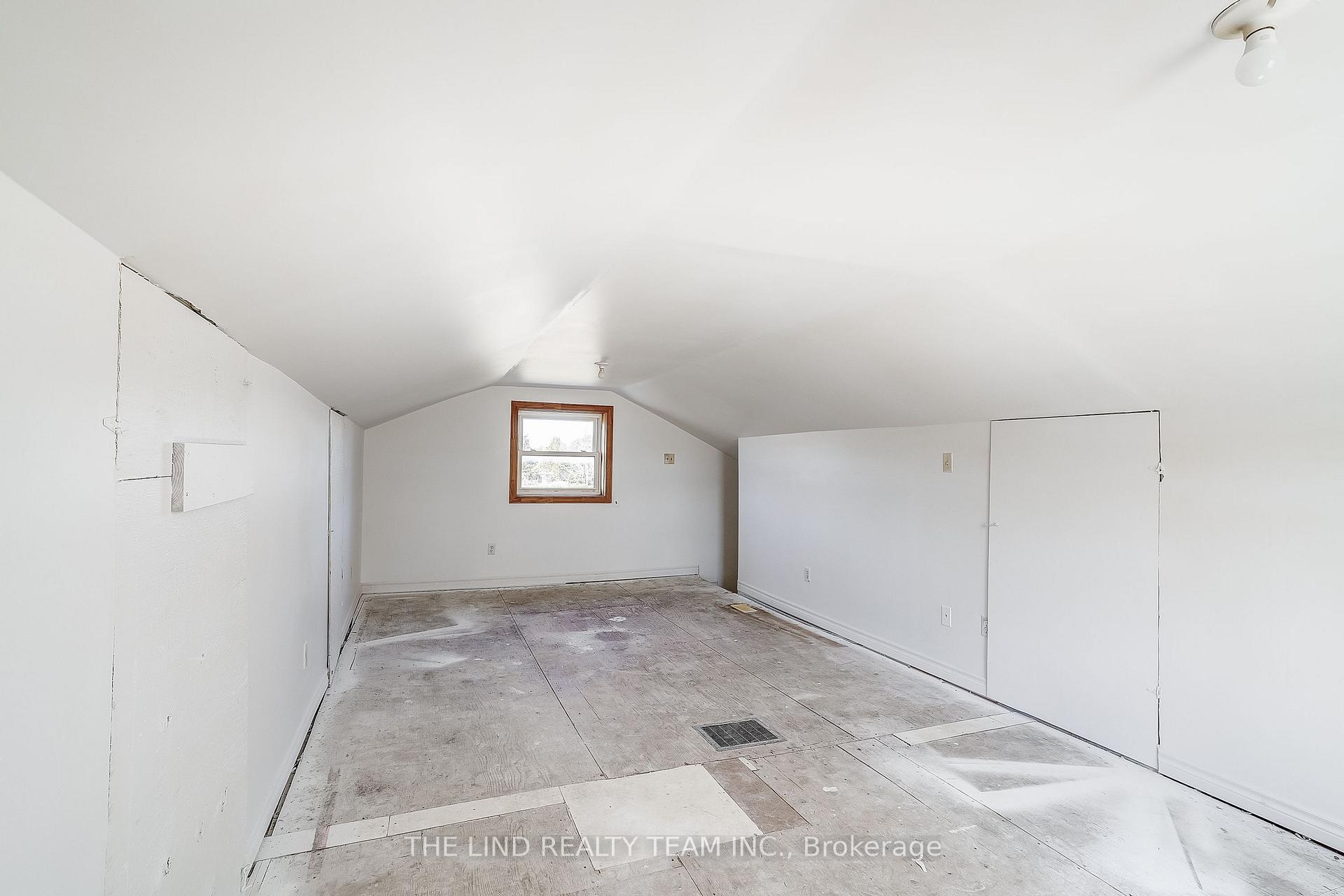 Photo 26 of 606 Catering Road, Georgina, Sutton & Jackson's Point — HOMEH