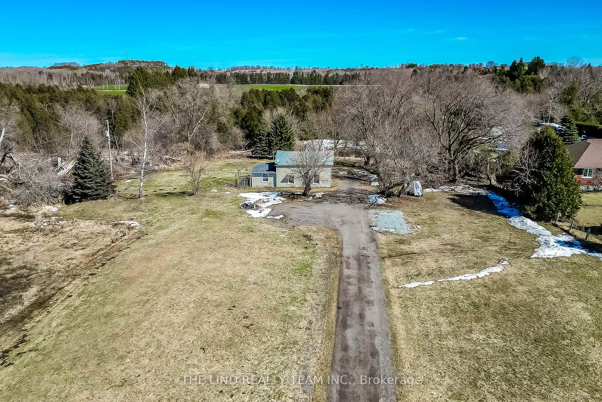 Photo 30 of 606 Catering Road, Georgina, Sutton & Jackson's Point — HOMEH
