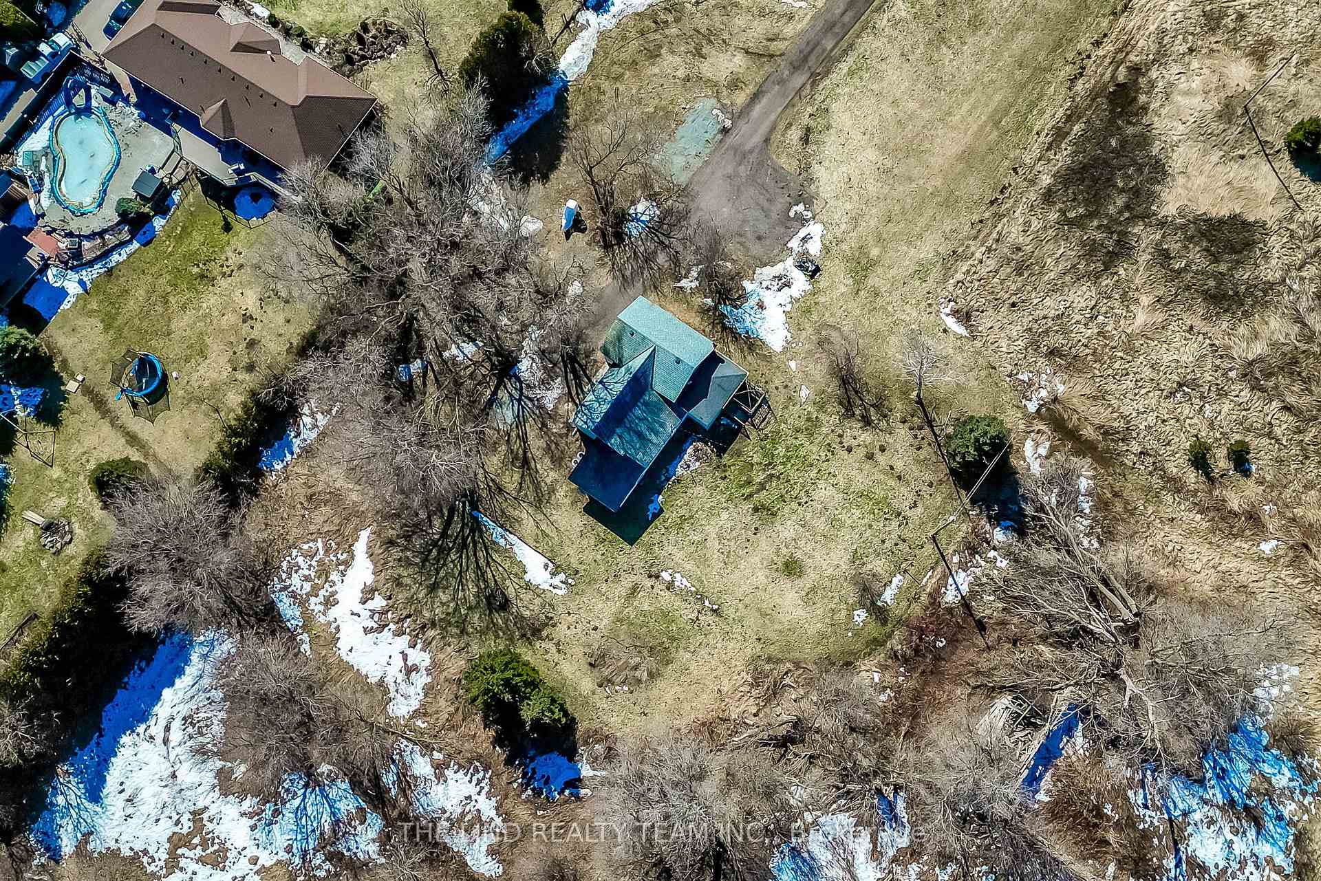 Photo 43 of 606 Catering Road, Georgina, Sutton & Jackson's Point — HOMEH