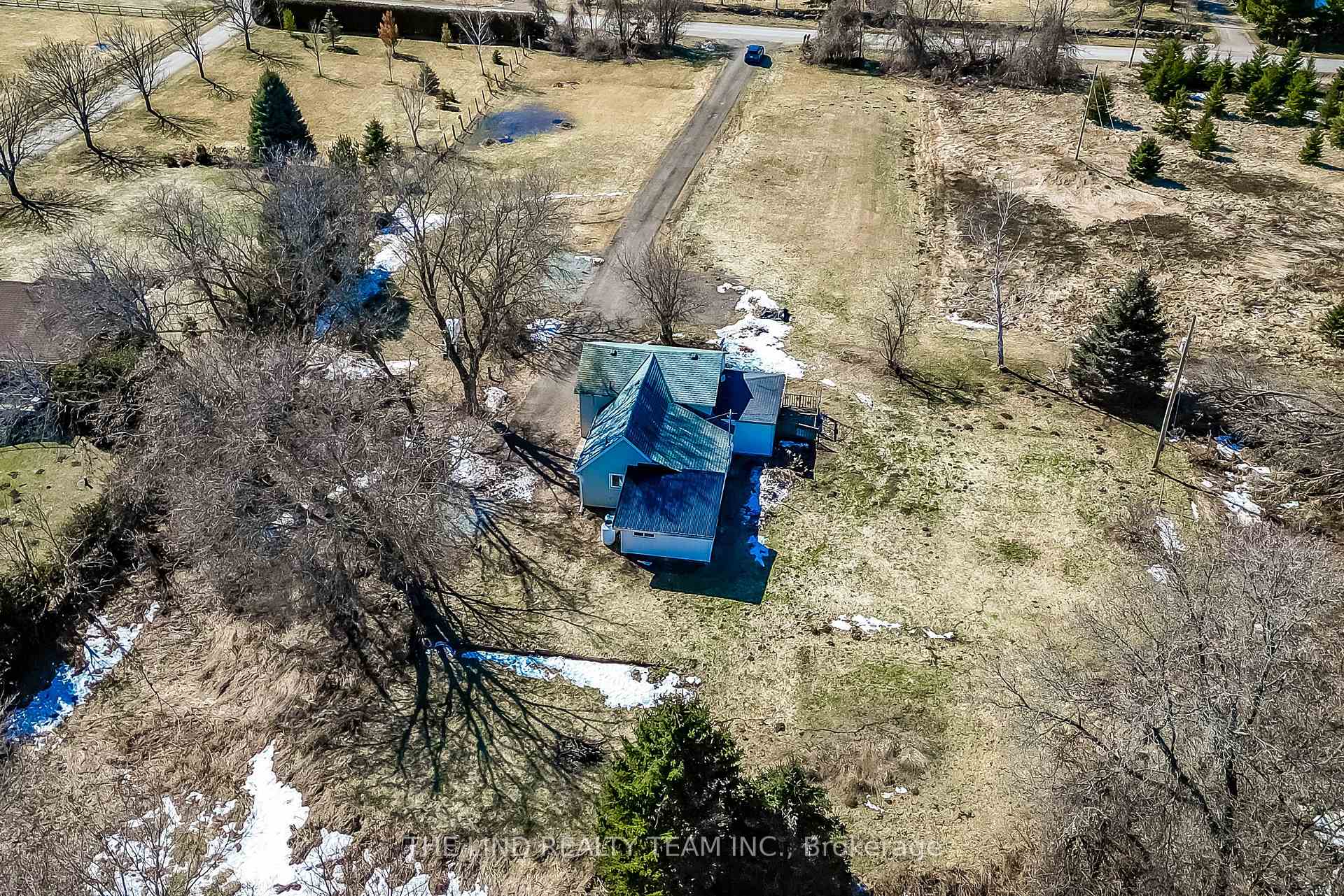 Photo 47 of 606 Catering Road, Georgina, Sutton & Jackson's Point — HOMEH