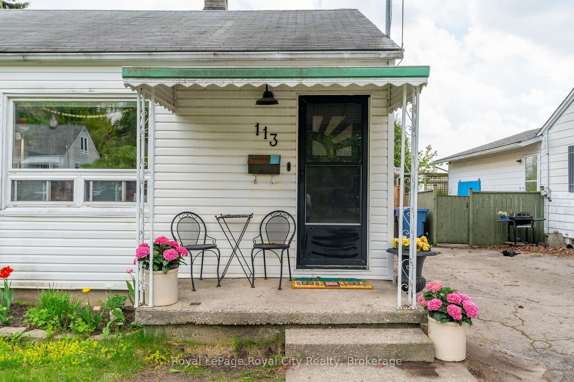 Photo 3 of 113 Memorial Crescent, Guelph, Junction/Onward Willow — HOMEH
