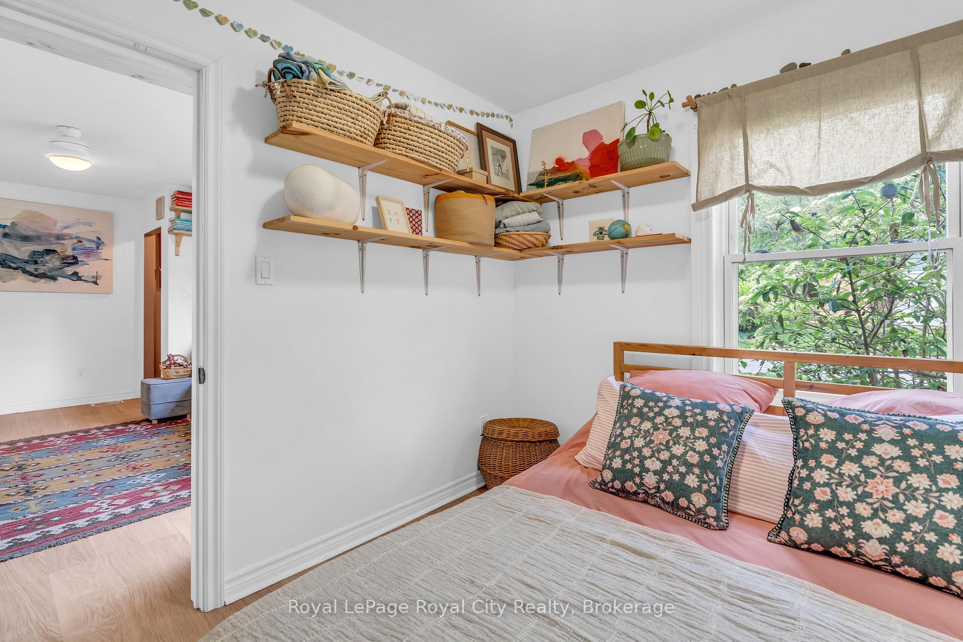Photo 17 of 113 Memorial Crescent, Guelph, Junction/Onward Willow — HOMEH