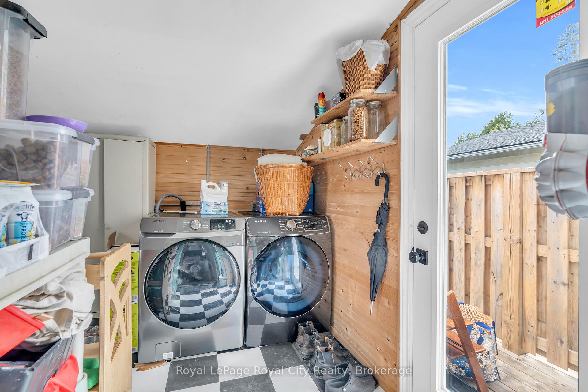 Photo 23 of 113 Memorial Crescent, Guelph, Junction/Onward Willow — HOMEH