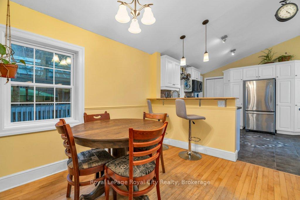 Photo 9 of 128 Dufferin Street, Guelph, Exhibition Park — HOMEH