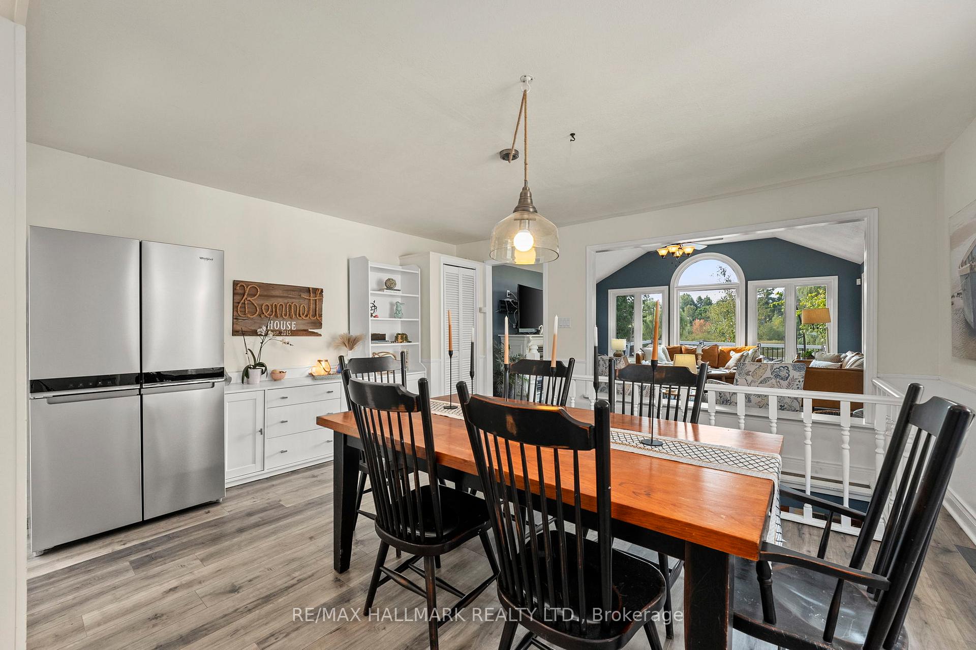 Photo 6 of 162 Riverbank Drive, Georgina, Pefferlaw — HOMEH