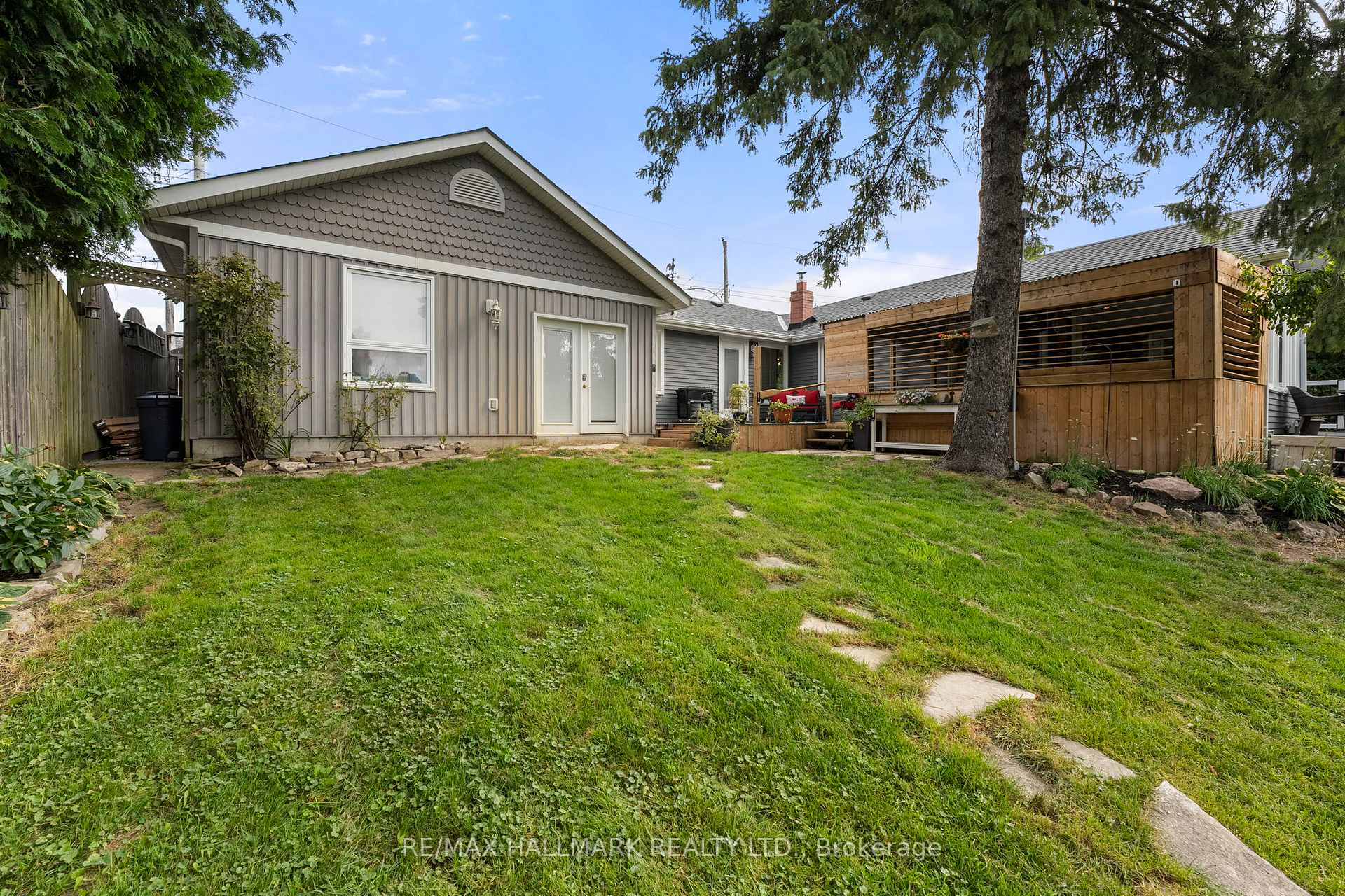 Photo 35 of 162 Riverbank Drive, Georgina, Pefferlaw — HOMEH