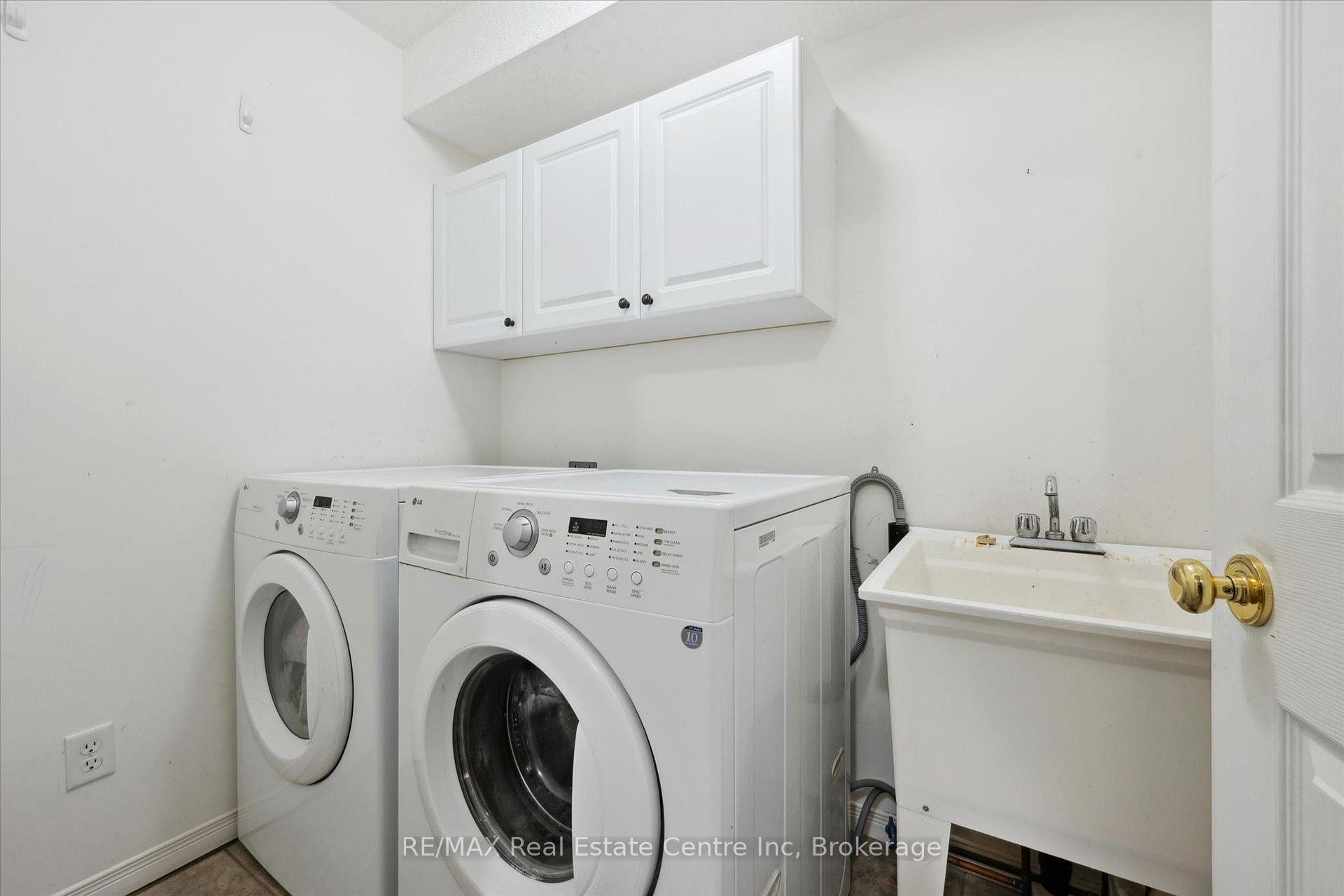 Photo 7 of 16 Bailey Avenue, Guelph, Riverside Park — HOMEH