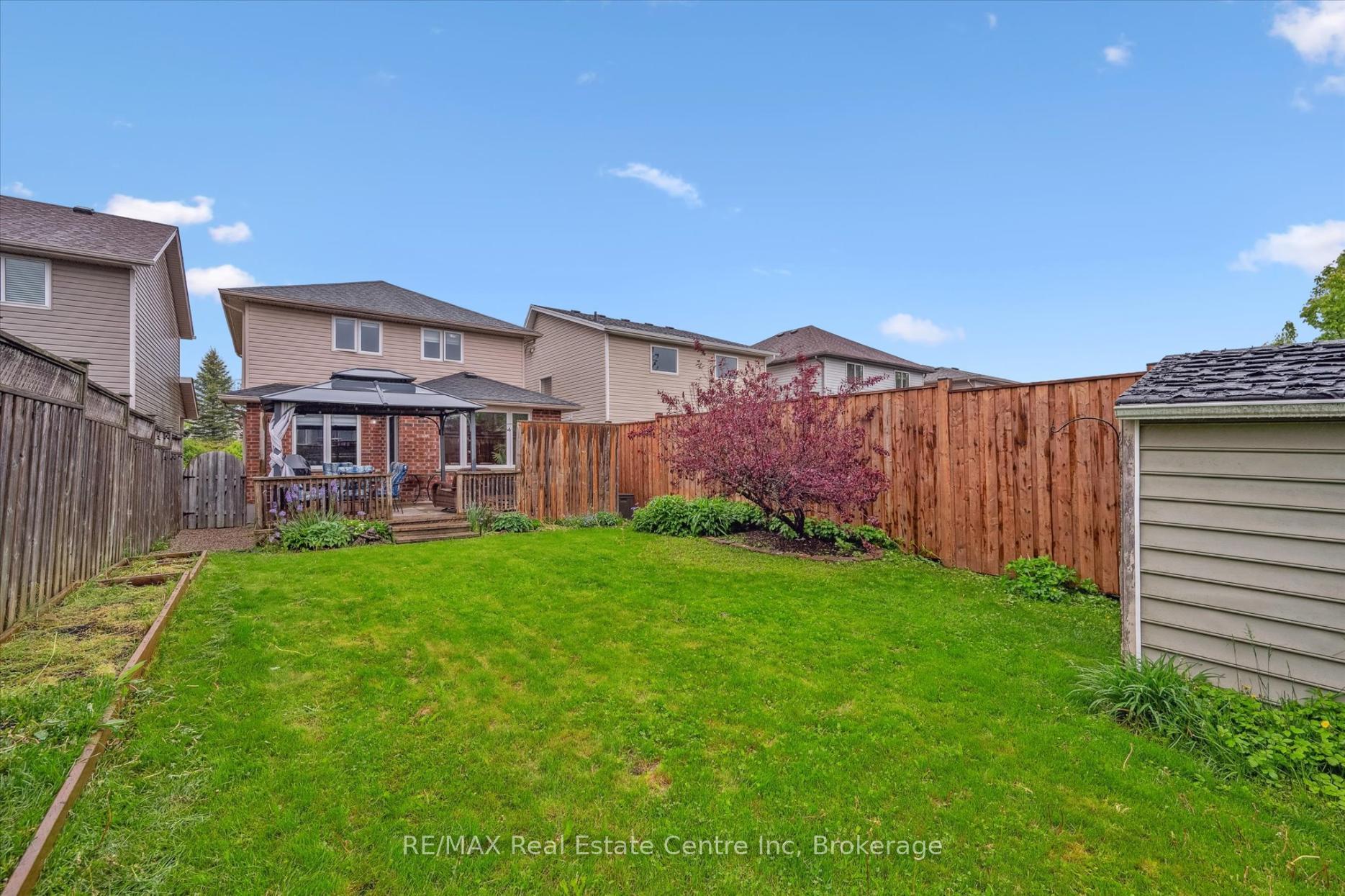 Photo 17 of 16 Bailey Avenue, Guelph, Riverside Park — HOMEH