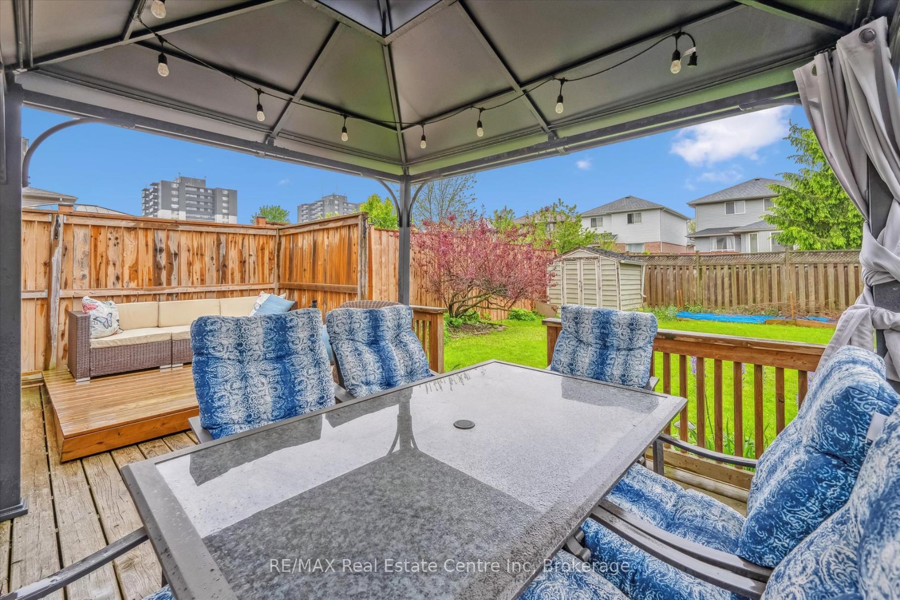 Photo 19 of 16 Bailey Avenue, Guelph, Riverside Park — HOMEH
