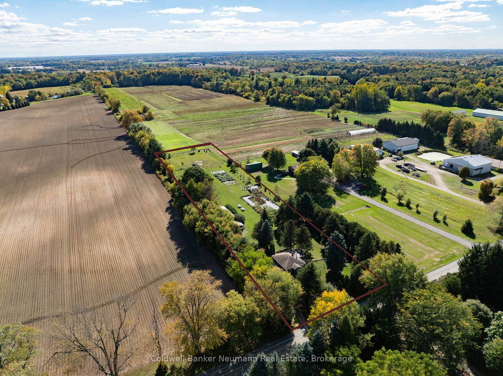 Photo 1 of 1704 2nd Con Road W, Hamilton, Rural Flamborough — HOMEH