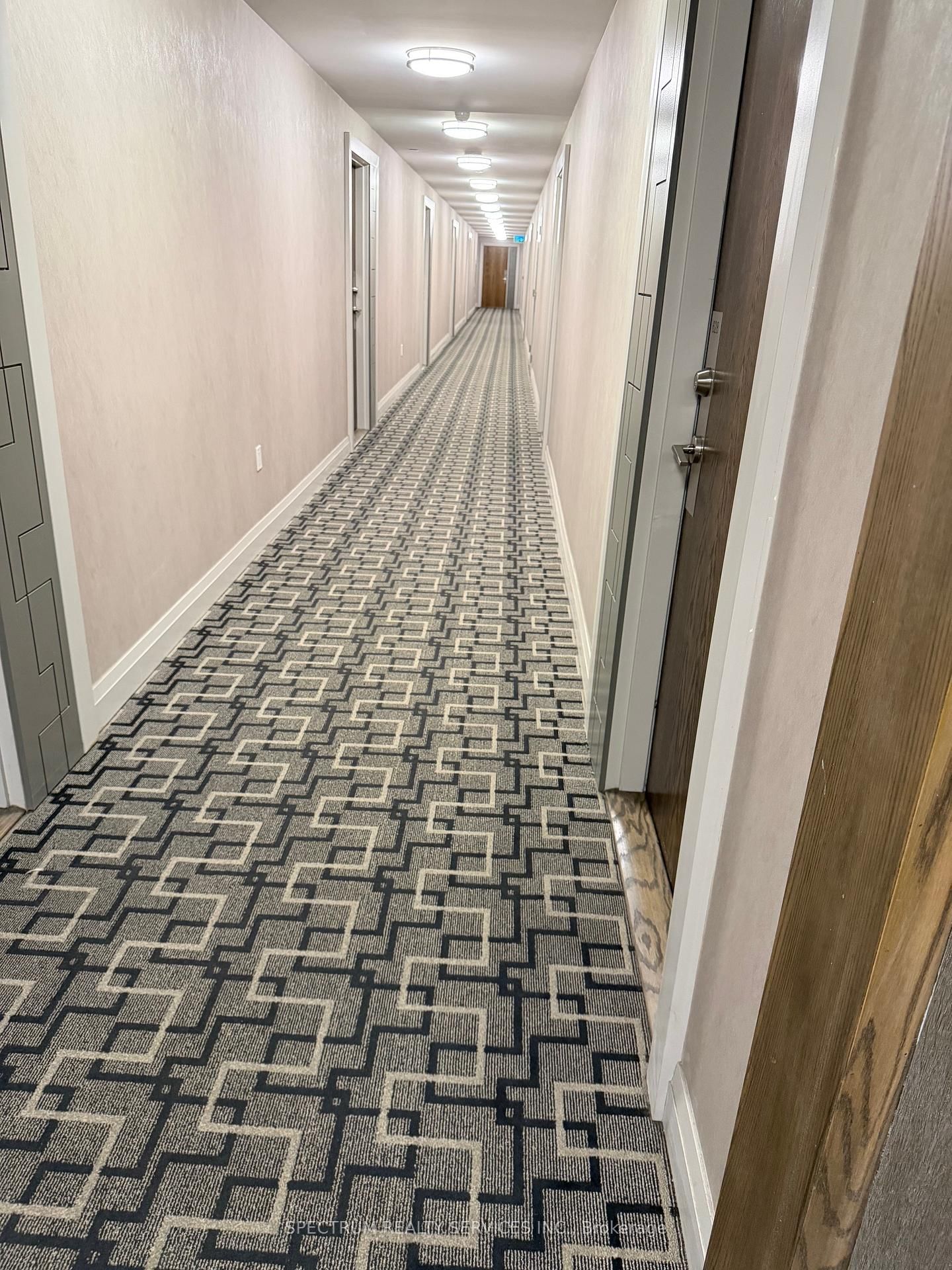 Photo 3 of Unit 617, 99 Eagle Rock Way, Vaughan, Rural Vaughan — HOMEH