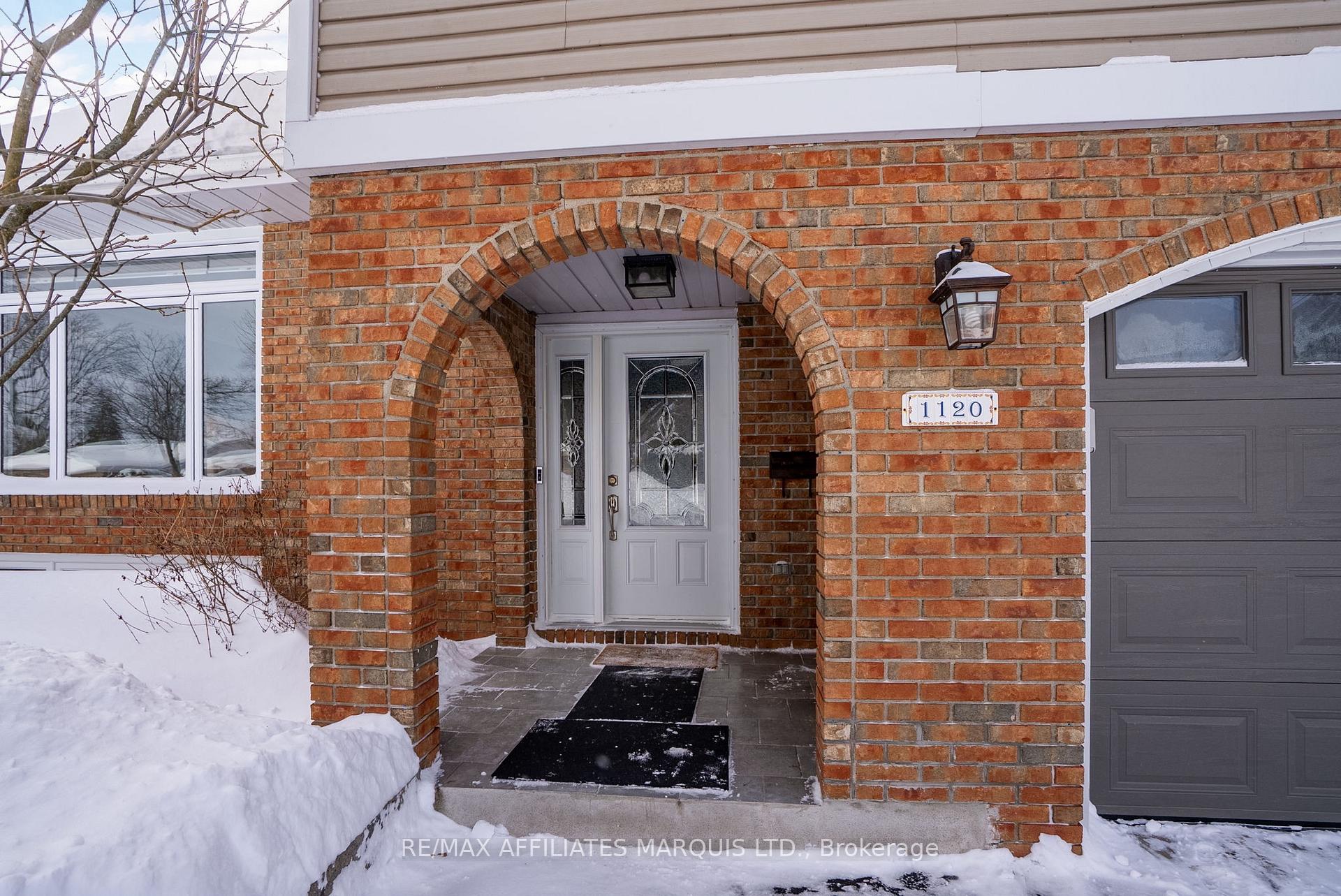 Photo 2 of 1120 Stokes Drive, Cornwall — HOMEH
