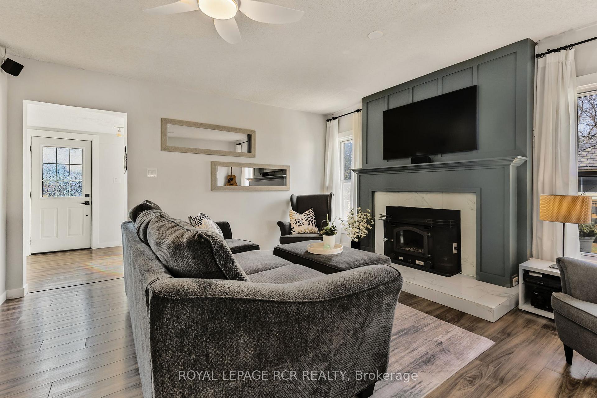 Photo 17 of 829 Sedore Avenue, Georgina, Historic Lakeshore Communities — HOMEH