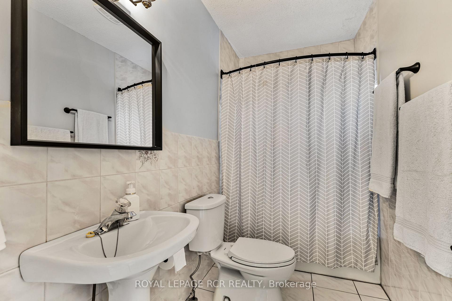 Photo 26 of 829 Sedore Avenue, Georgina, Historic Lakeshore Communities — HOMEH