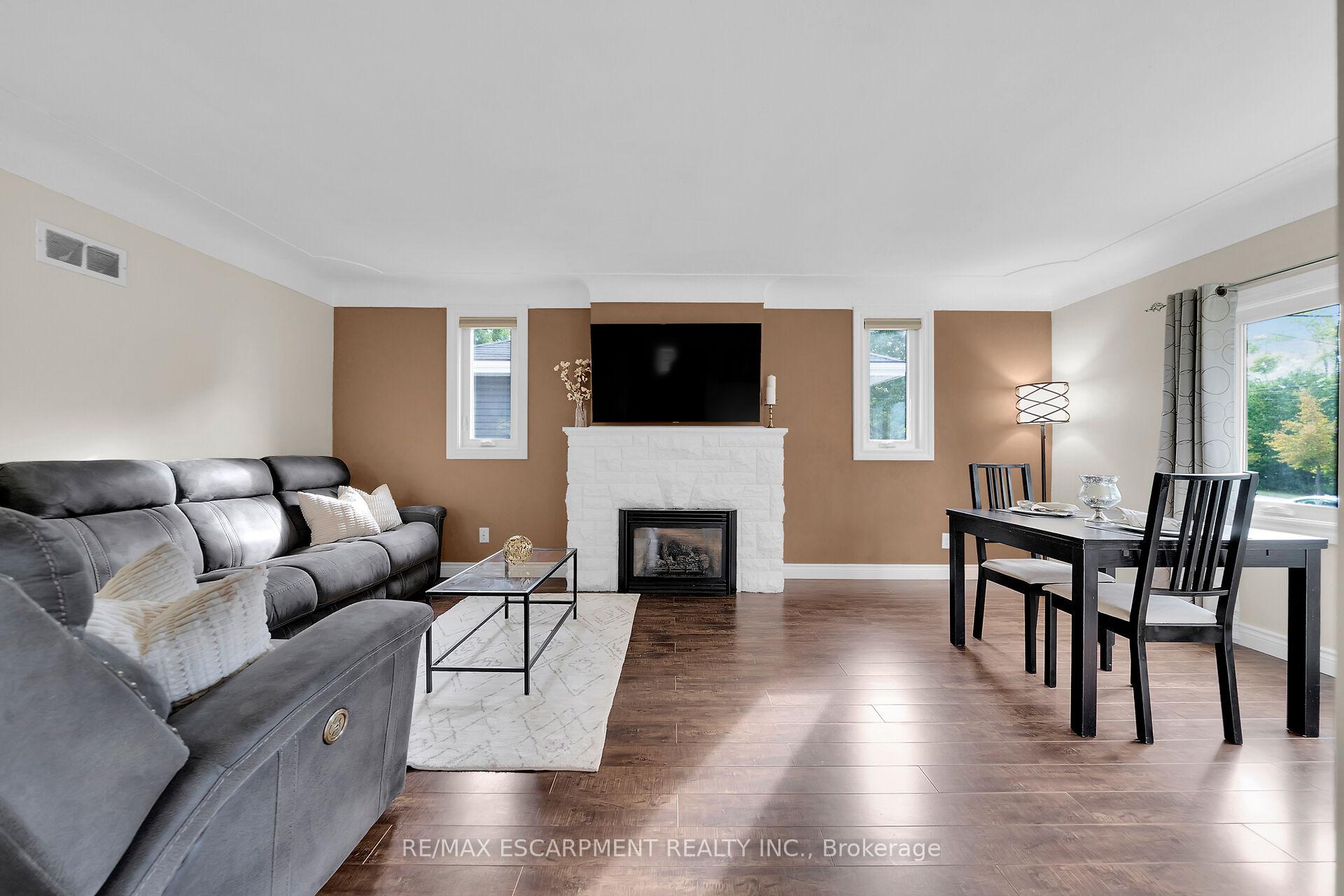 Photo 8 of 350 Pottruff Road N, Hamilton, Kentley — HOMEH