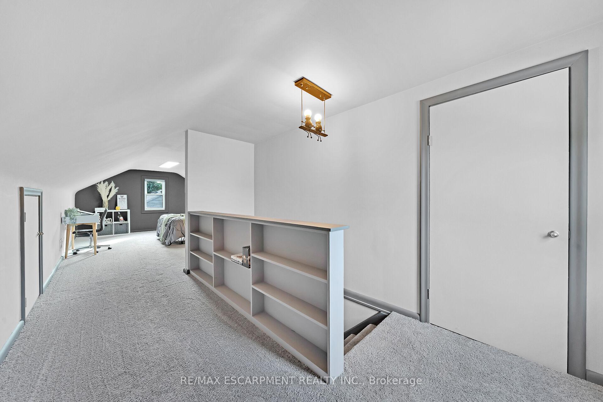 Photo 21 of 350 Pottruff Road N, Hamilton, Kentley — HOMEH