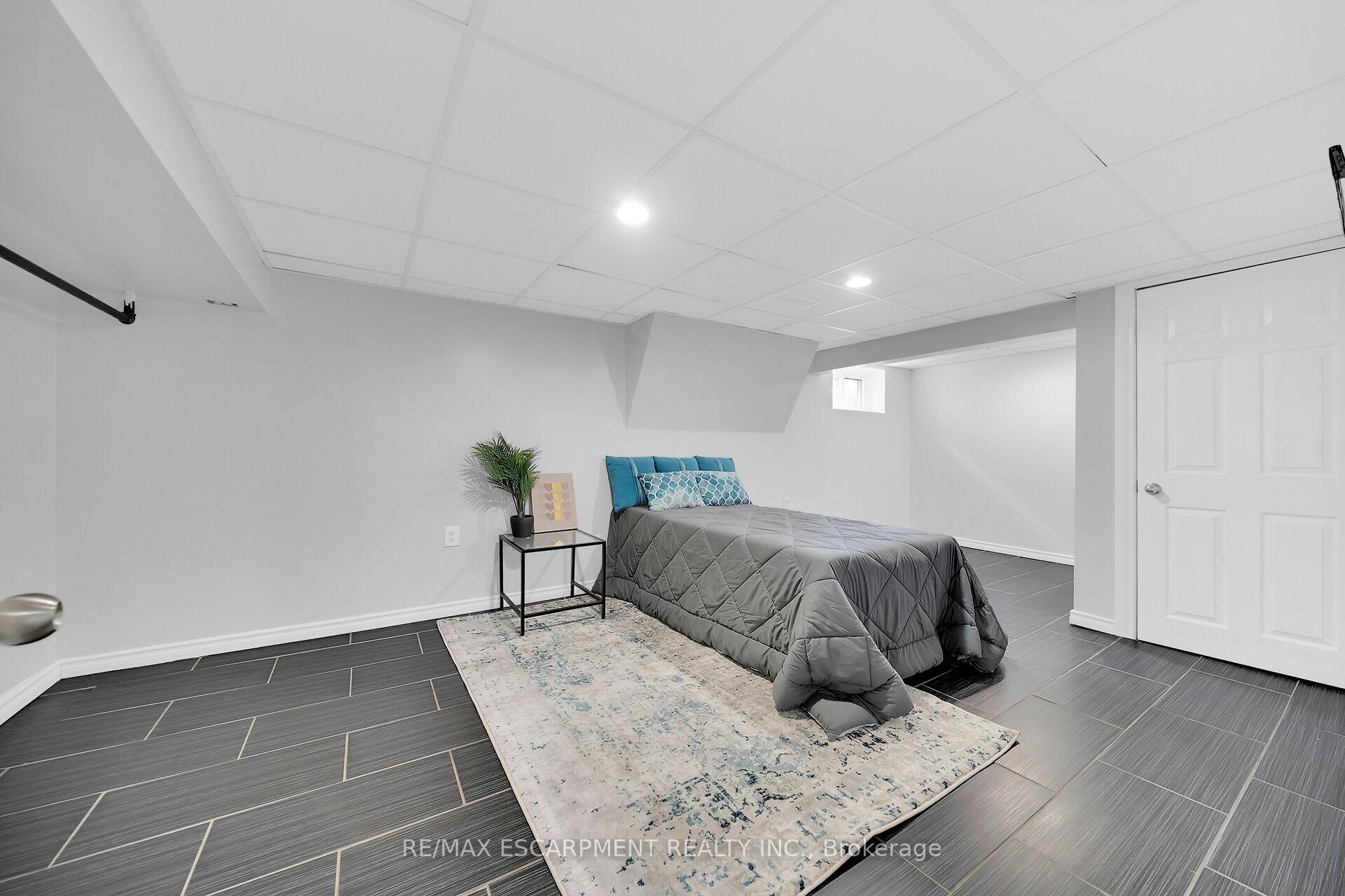 Photo 29 of 350 Pottruff Road N, Hamilton, Kentley — HOMEH