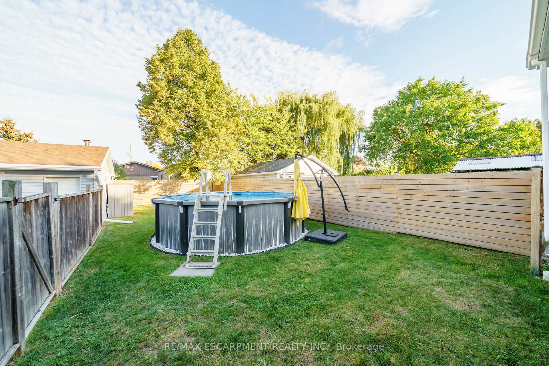 Photo 32 of 350 Pottruff Road N, Hamilton, Kentley — HOMEH