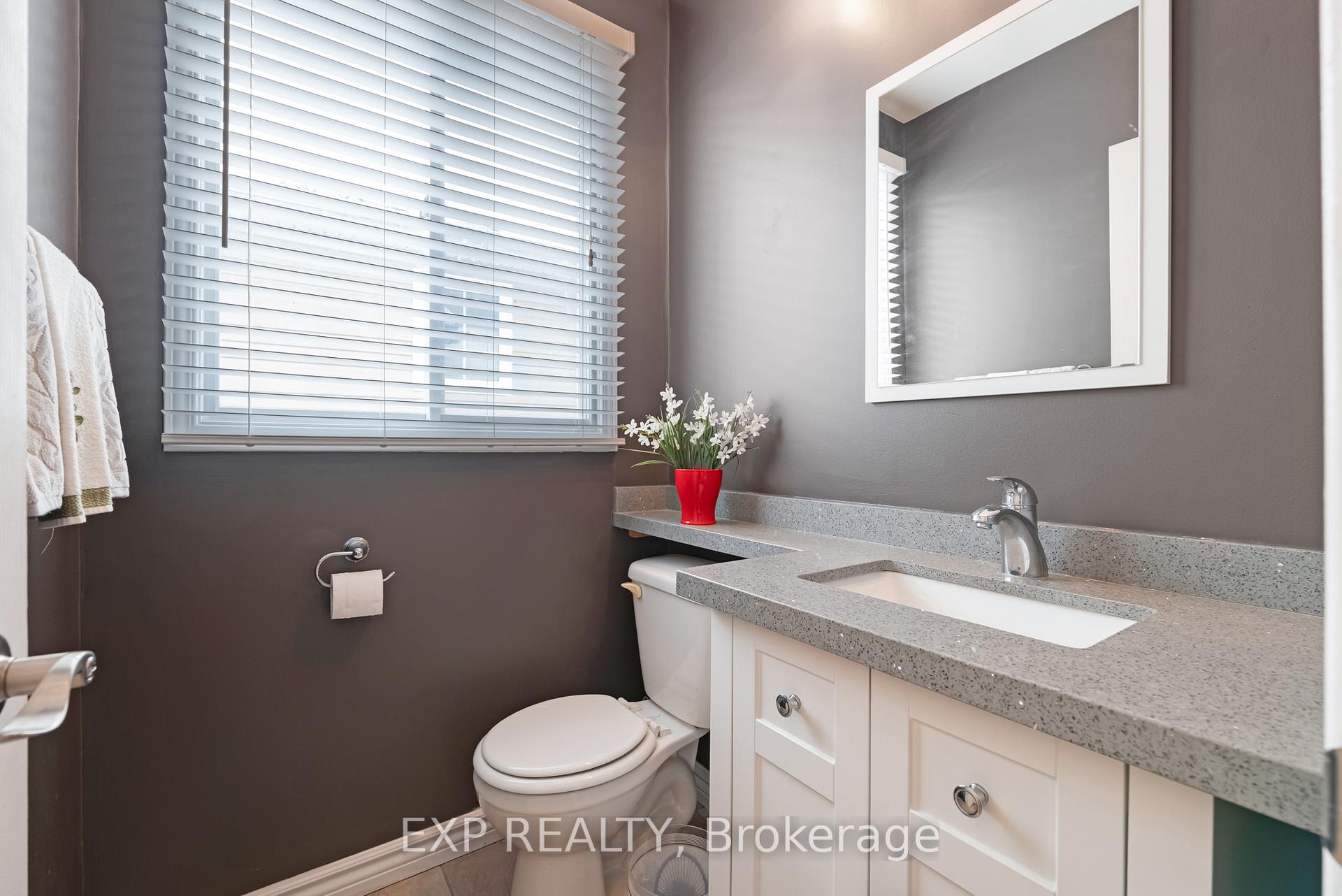 Photo 20 of 29 Alice Avenue, Georgina, Historic Lakeshore Communities — HOMEH