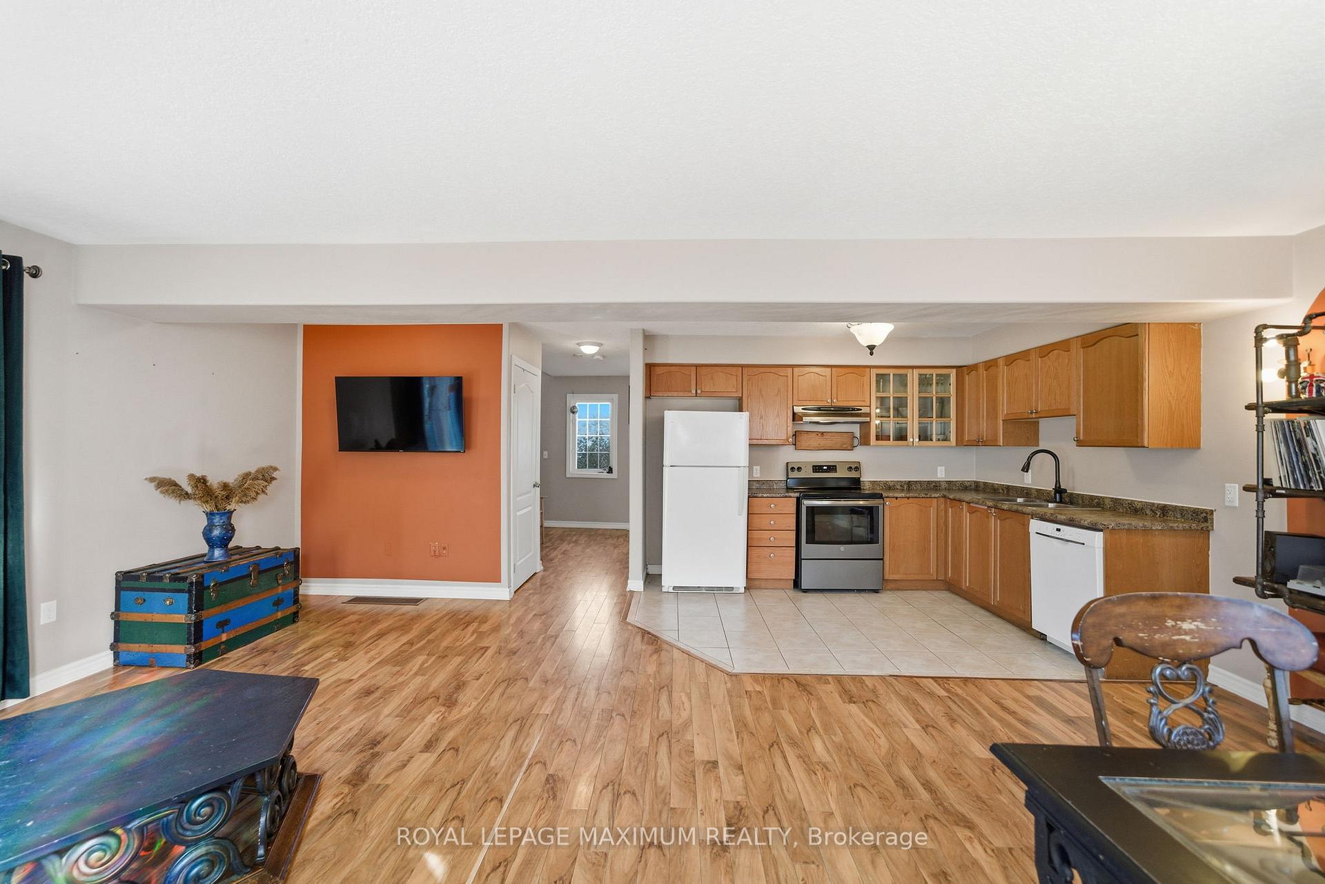 Photo 12 of 12A Marsellus Drive, Barrie, Holly — HOMEH