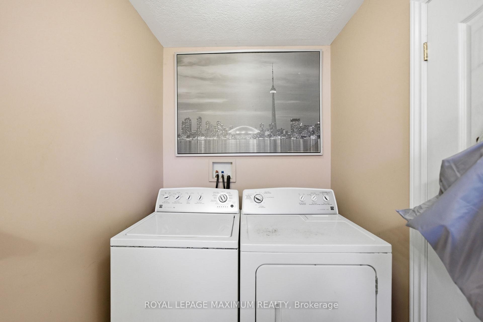 Photo 15 of 12A Marsellus Drive, Barrie, Holly — HOMEH