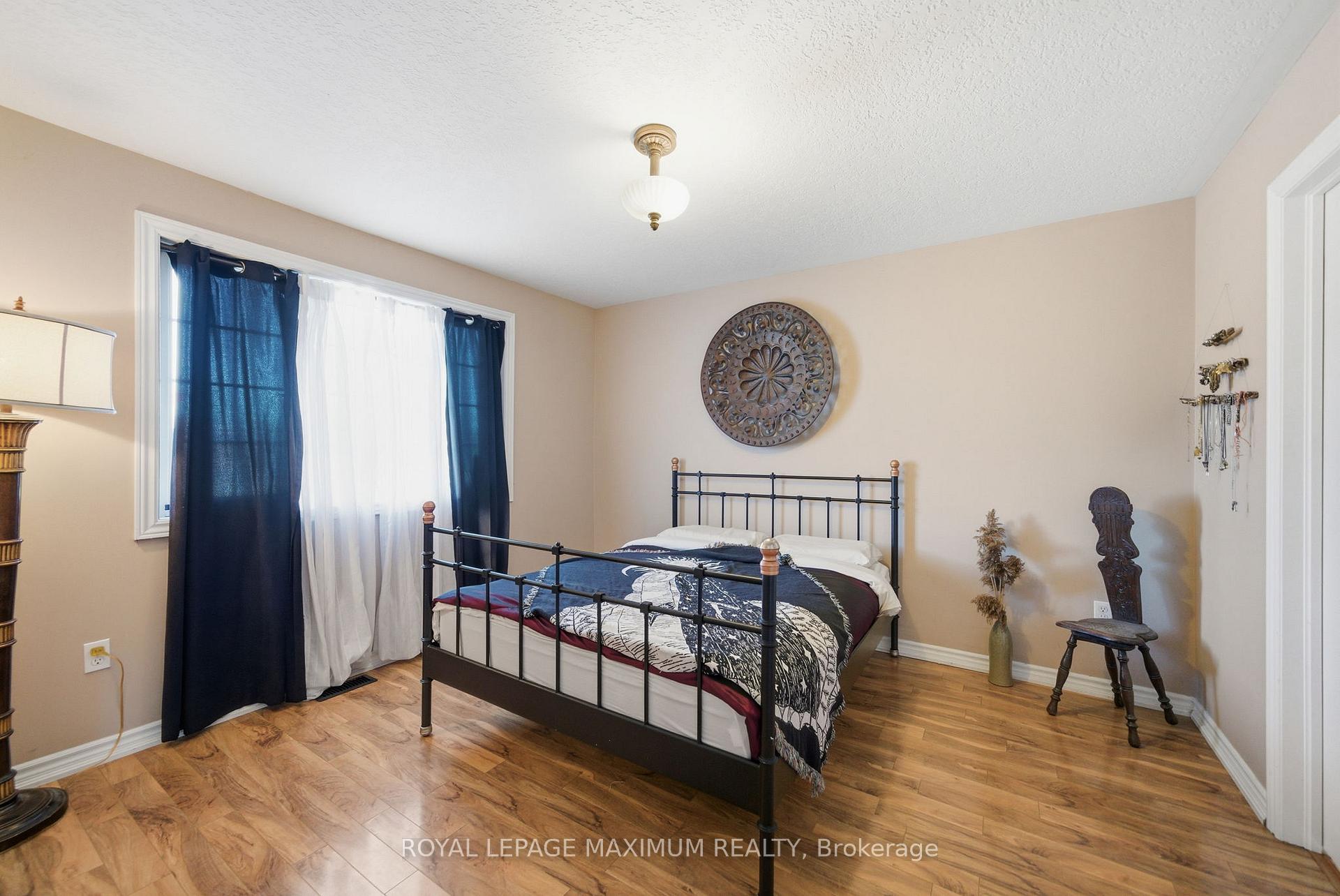 Photo 20 of 12A Marsellus Drive, Barrie, Holly — HOMEH