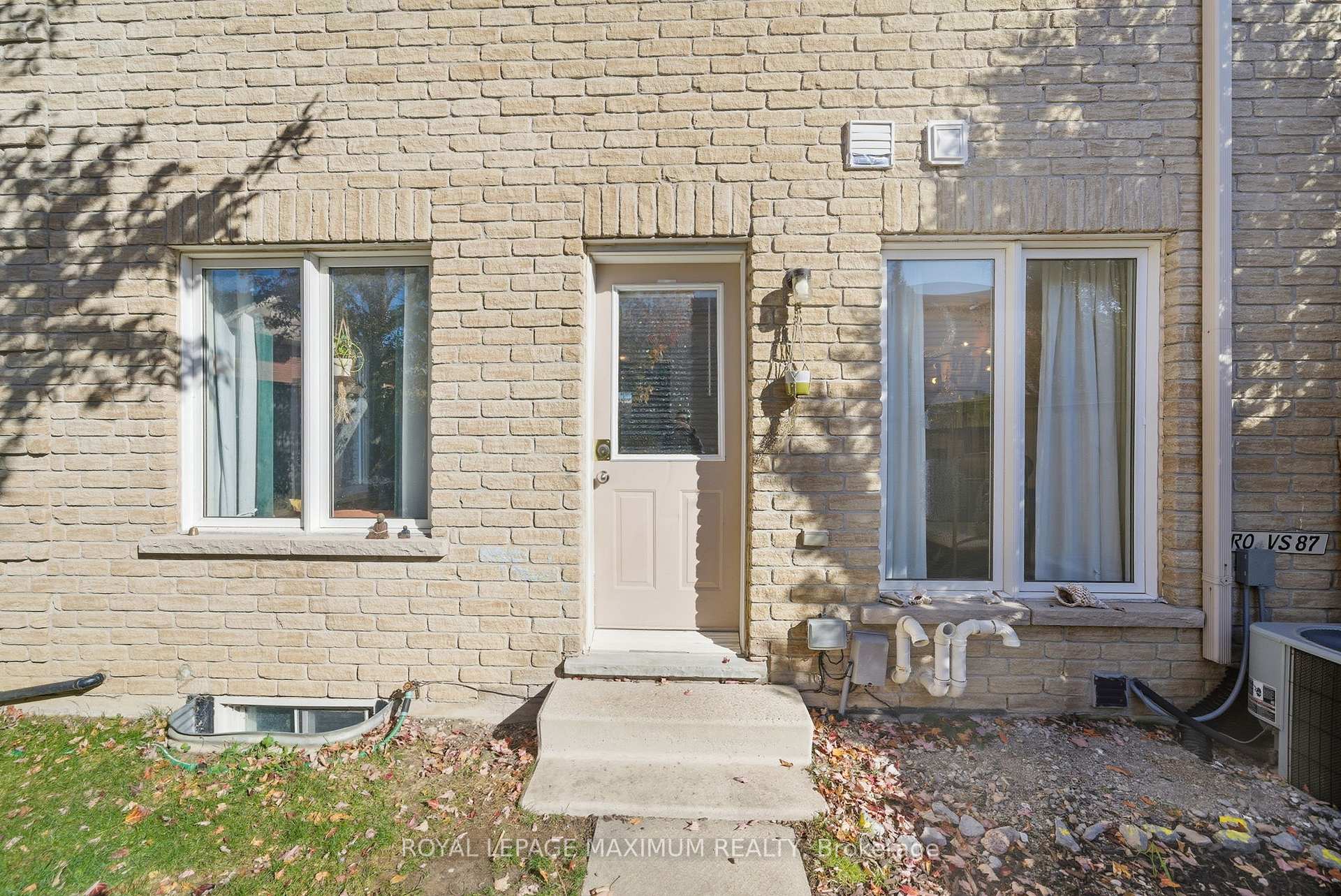Photo 32 of 12A Marsellus Drive, Barrie, Holly — HOMEH