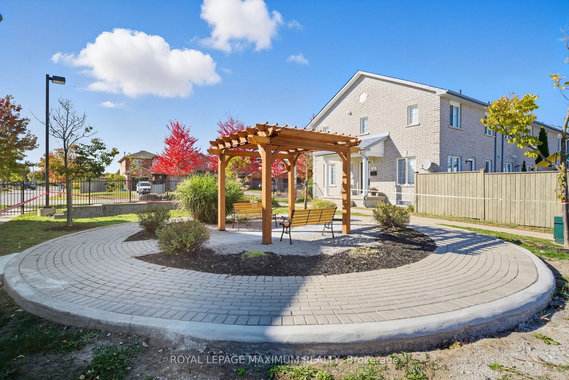 Photo 40 of 12A Marsellus Drive, Barrie, Holly — HOMEH