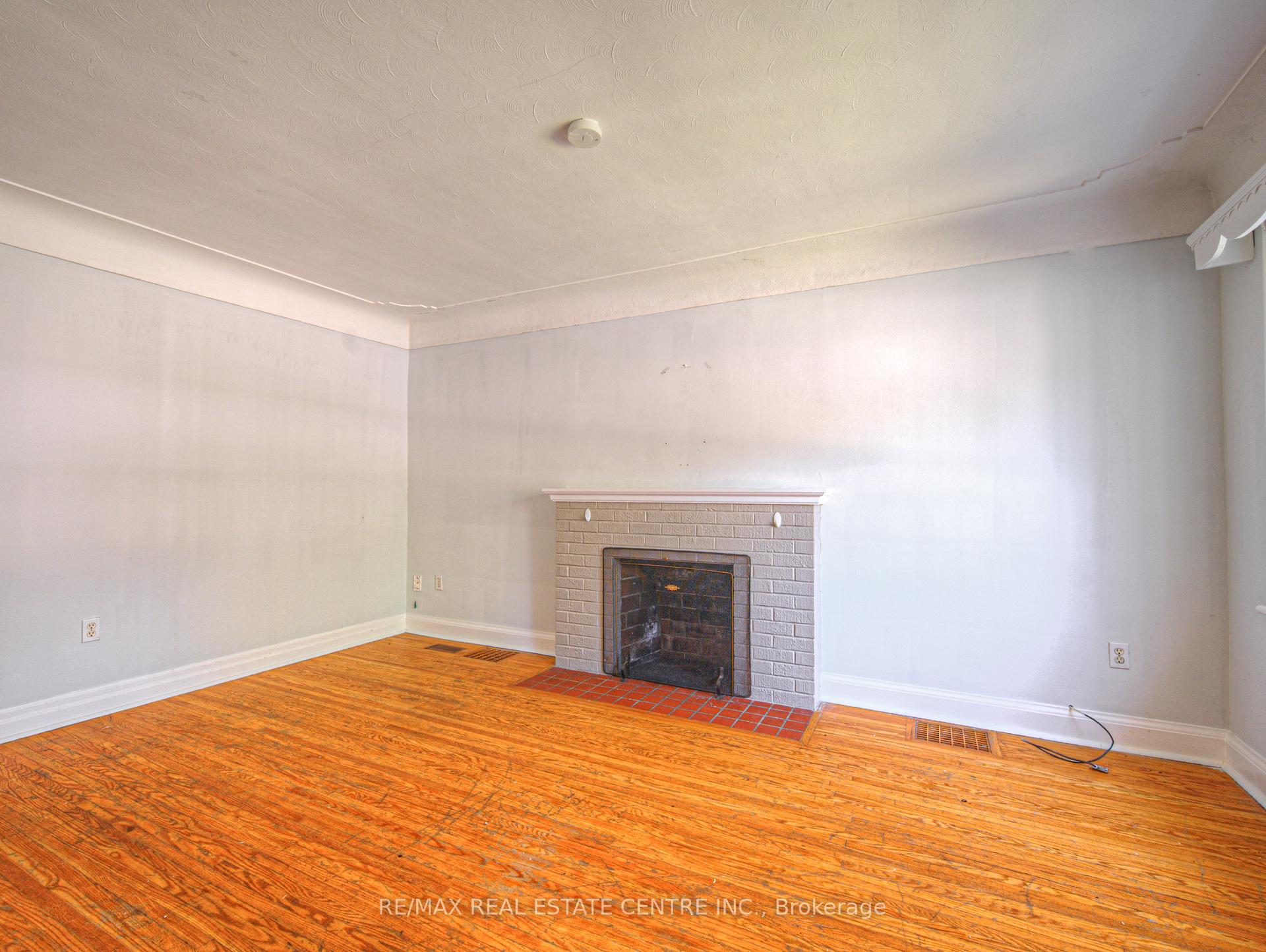 Photo 8 of 77 Emerson Street, Hamilton, Ainslie Wood — HOMEH
