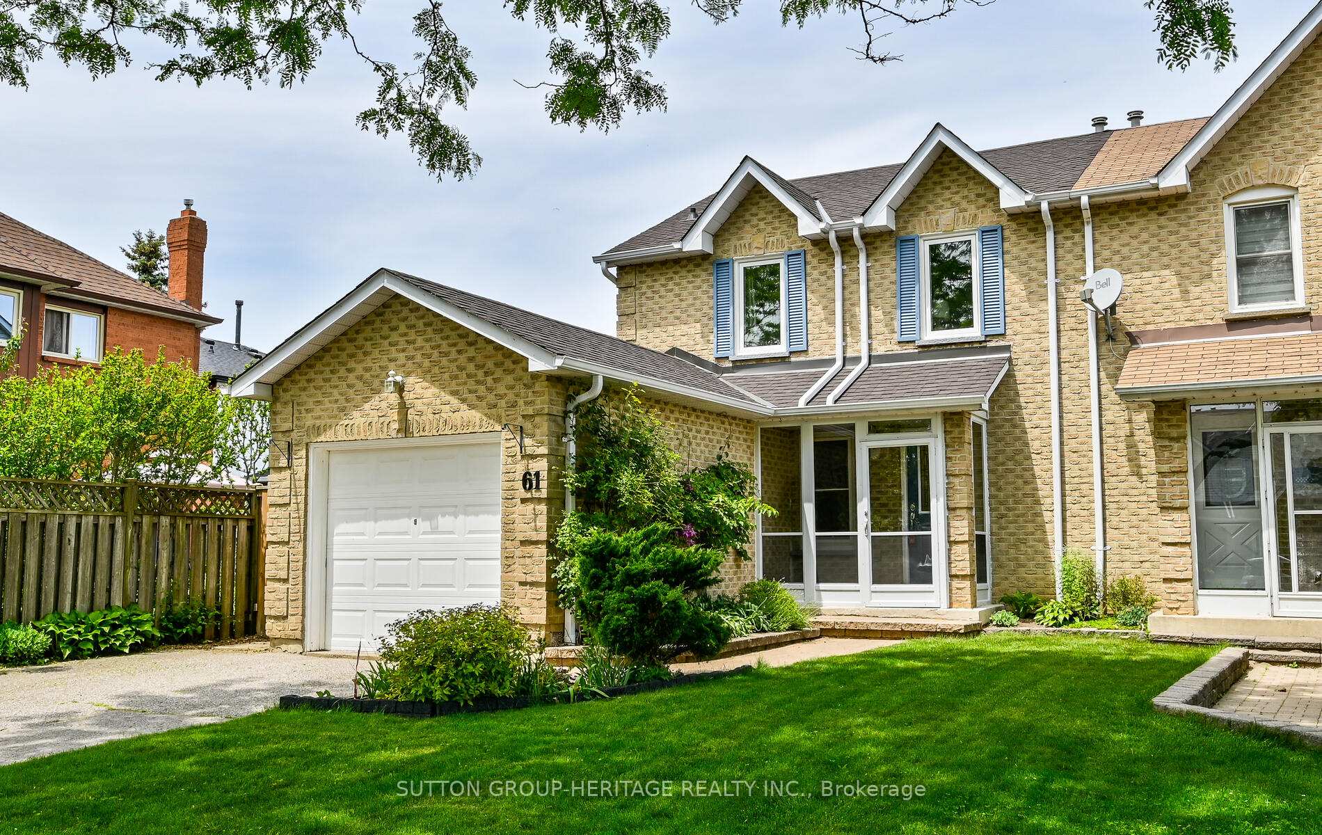 Photo 3 of 61 Kipling Crescent, Ajax, South West — HOMEH