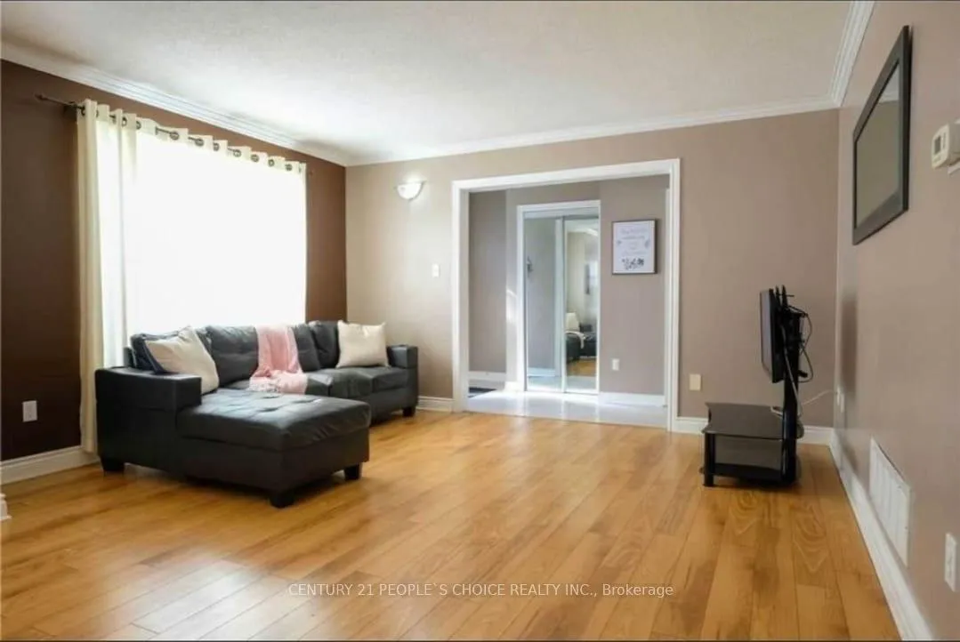 Photo 5 of 78 Giraffe Avenue, Brampton, Sandringham-Wellington — HOMEH